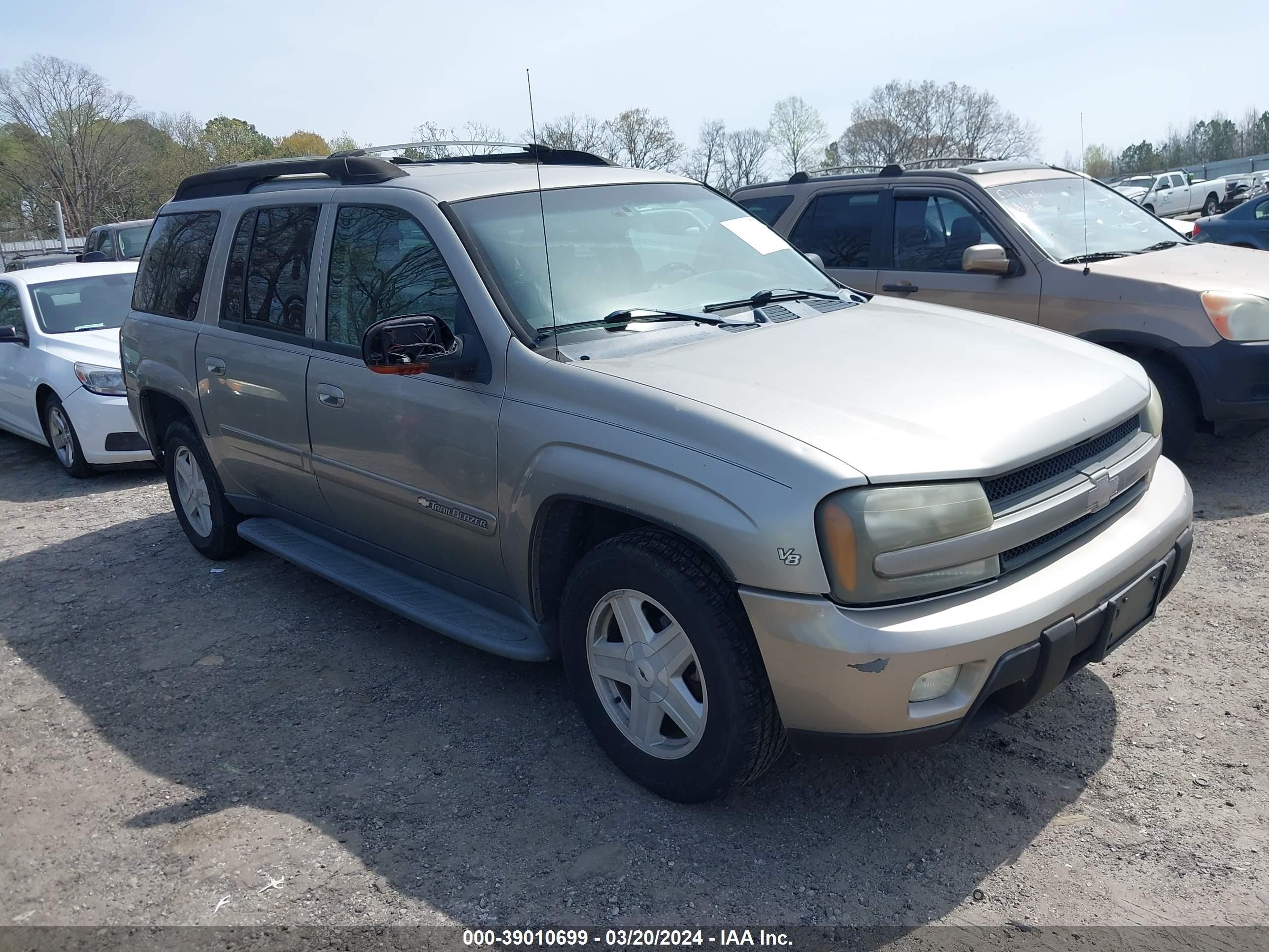 chevrolet  2003 1gnes16px36177853