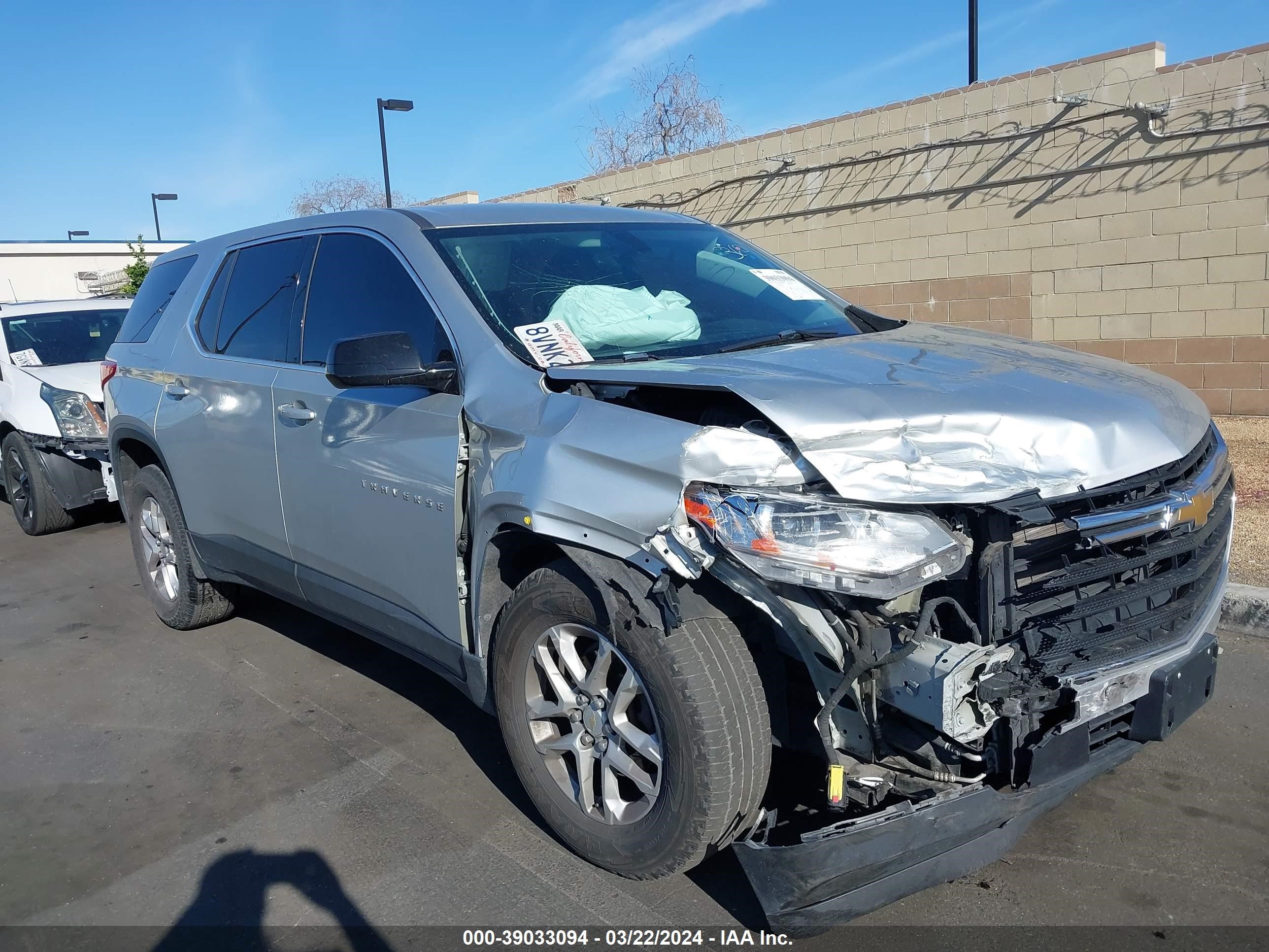 chevrolet traverse 2018 1gnevfkw7jj187042