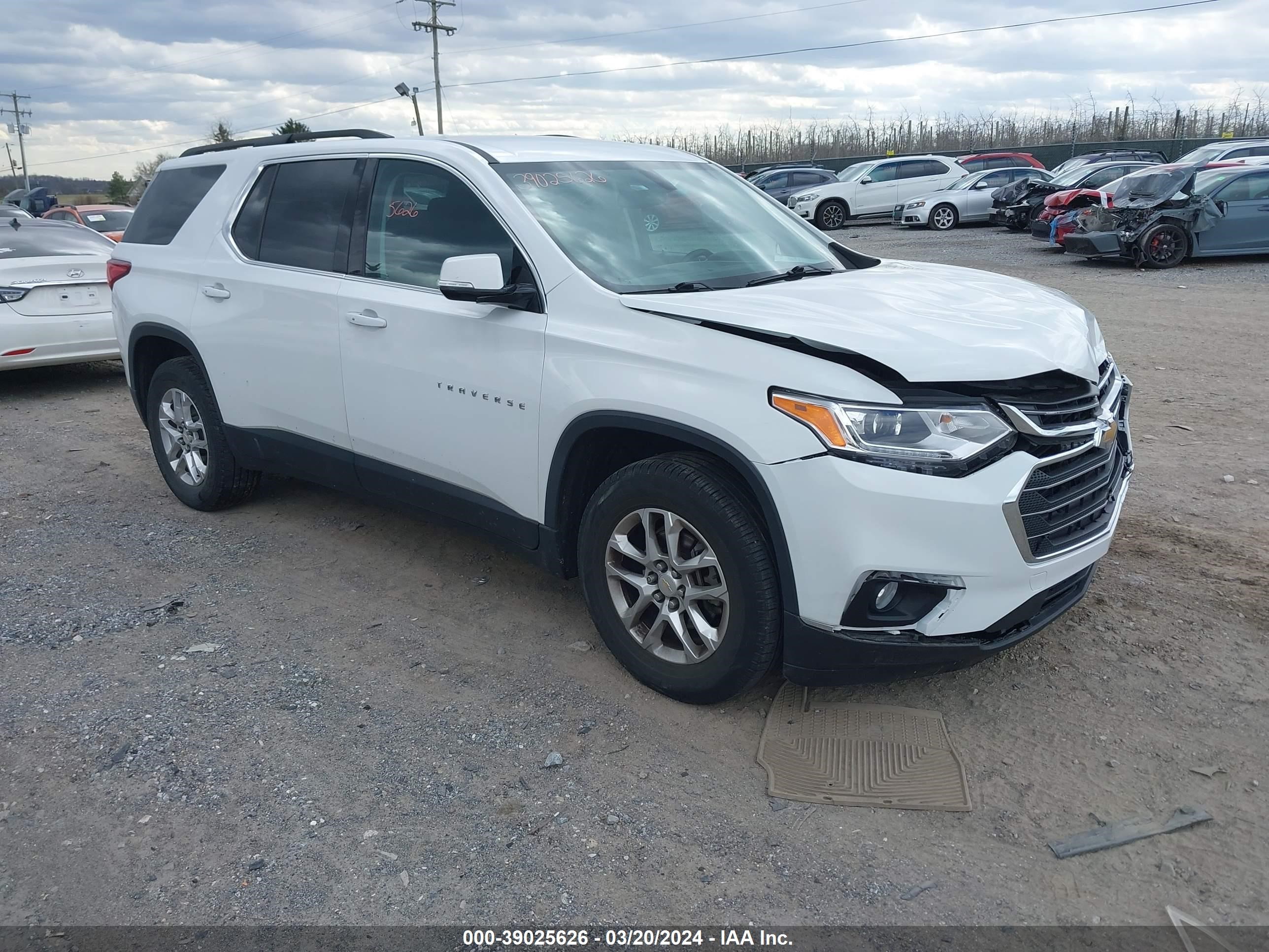 chevrolet traverse 2019 1gnevgkw1kj248182