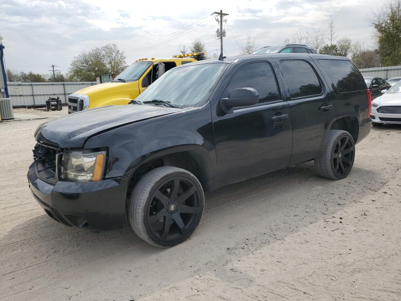 chevrolet tahoe 2007 1gnfc13027j358246