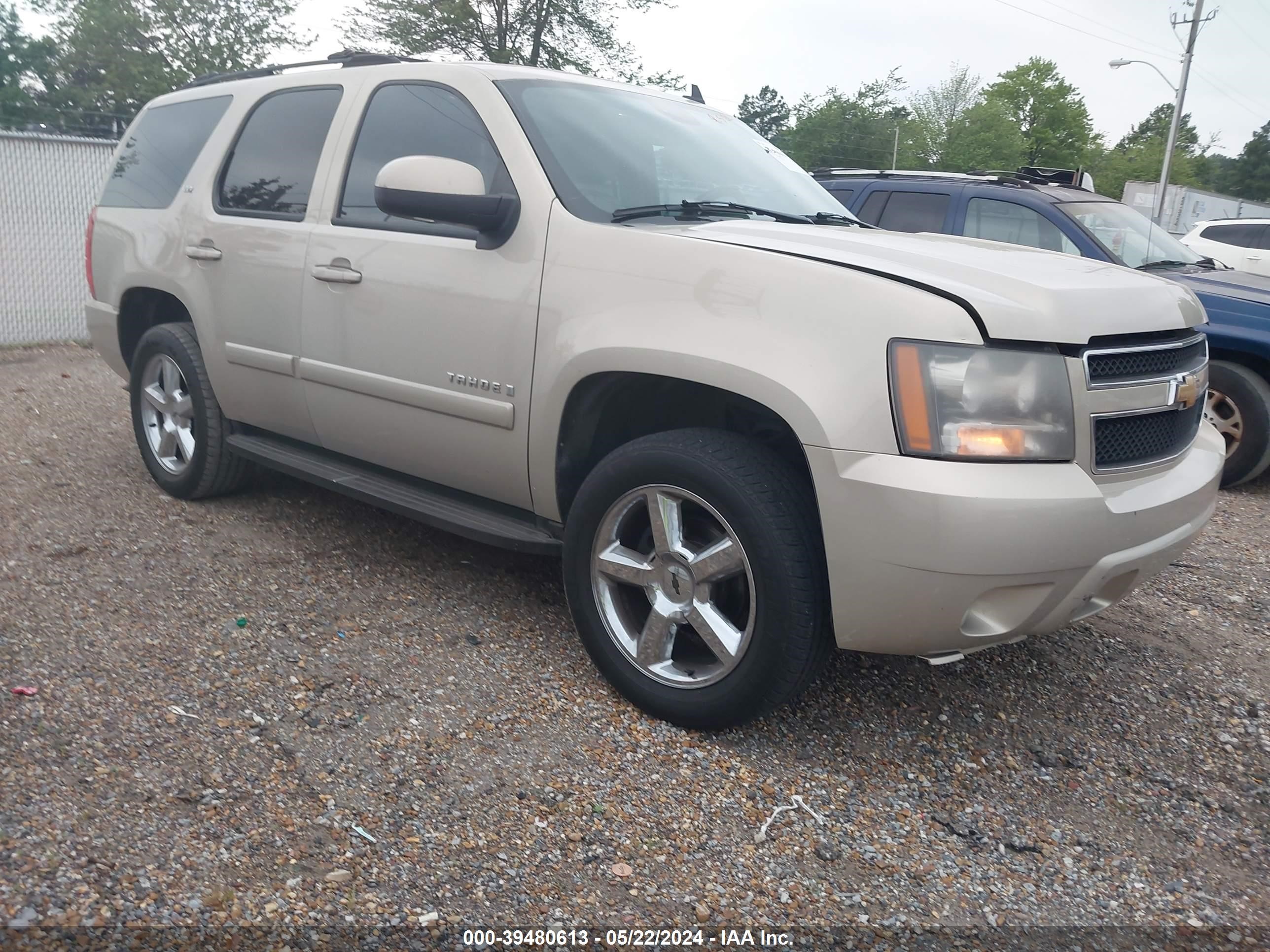 chevrolet tahoe 2007 1gnfc13047r159572