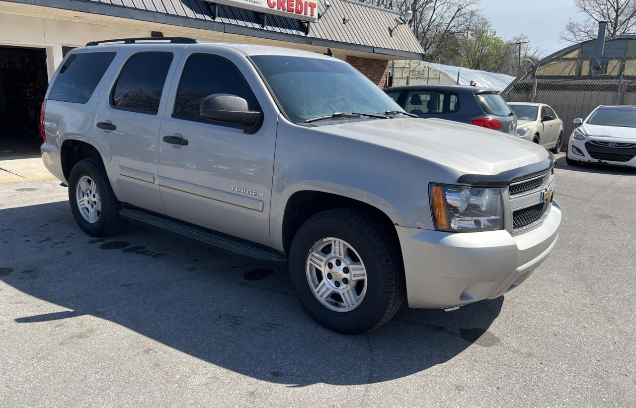 chevrolet tahoe 2007 1gnfc13067j384719