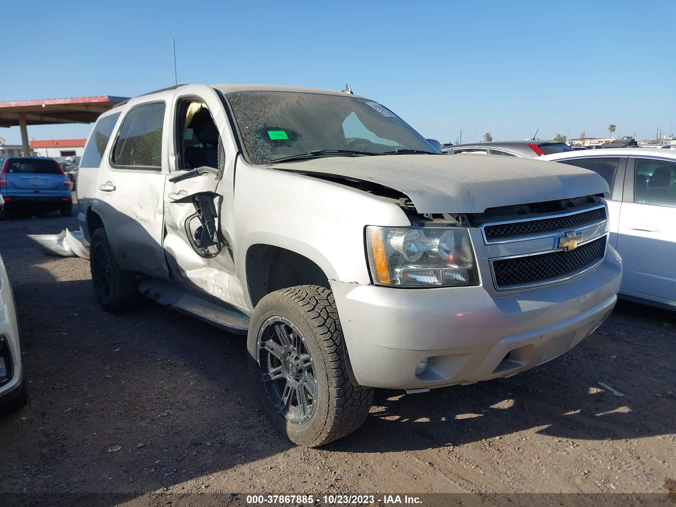 chevrolet tahoe 2007 1gnfc13067r230464