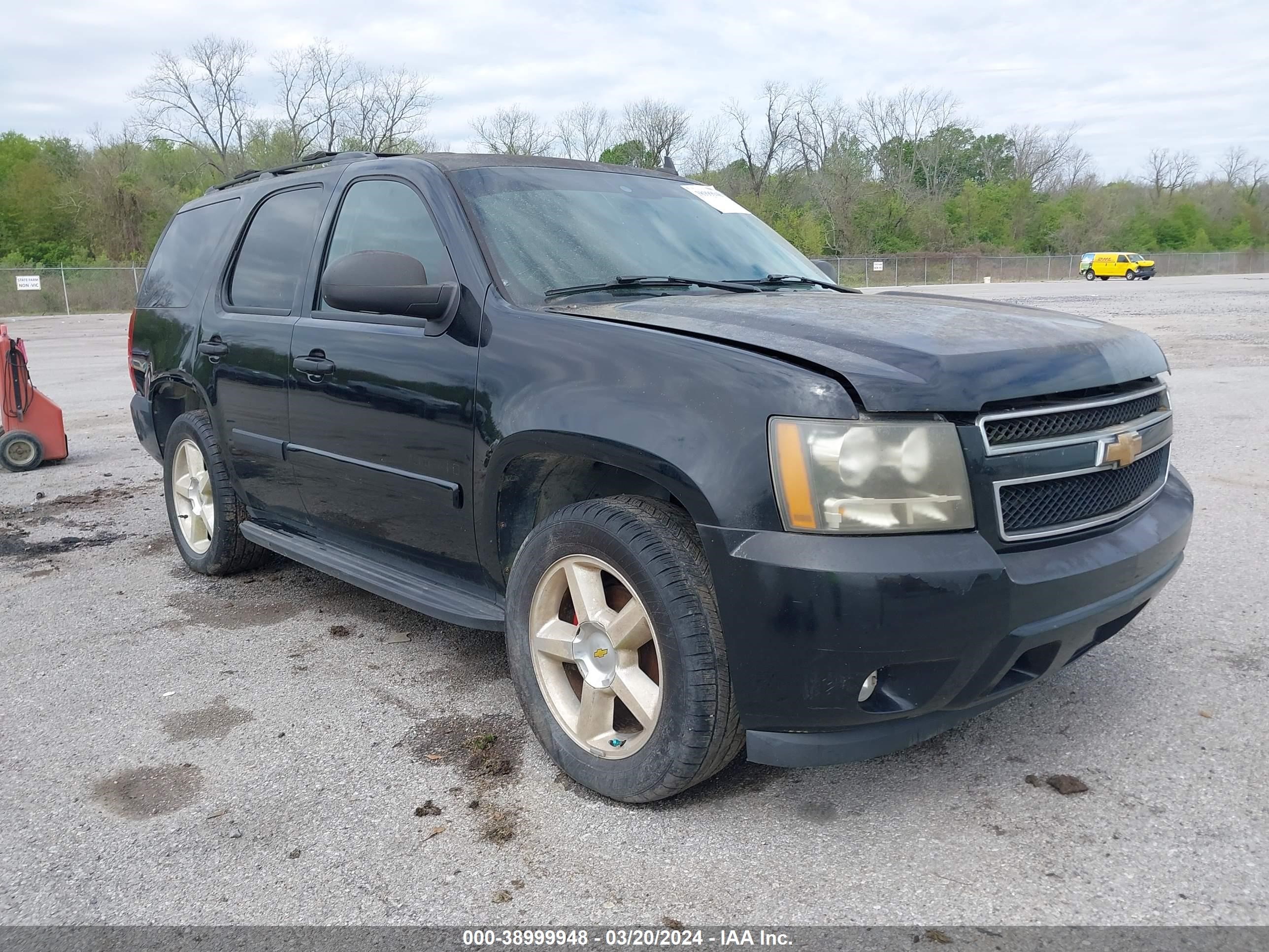 chevrolet tahoe 2007 1gnfc13087r356809