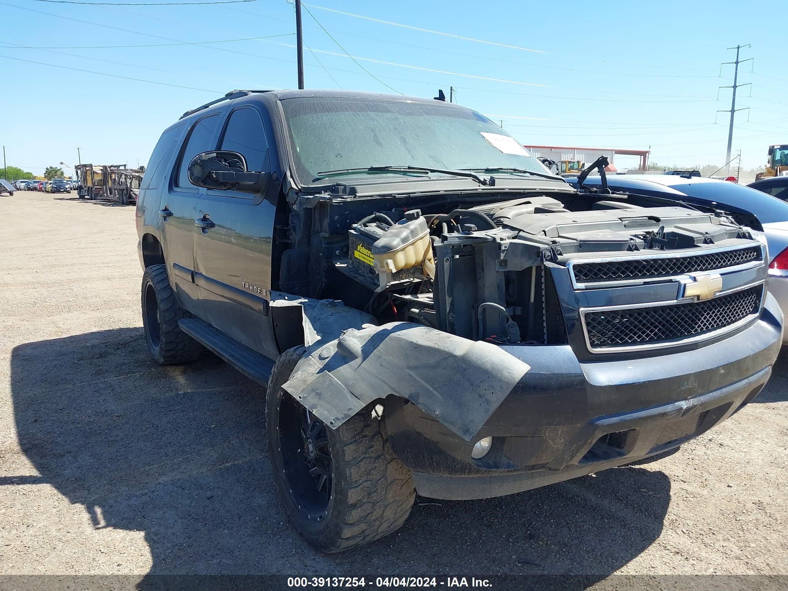 chevrolet tahoe 2007 1gnfc13097j403876