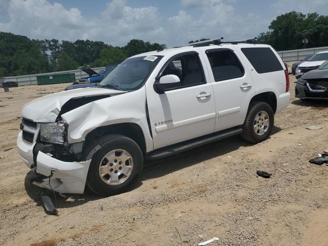 chevrolet tahoe 2008 1gnfc130x8r140638