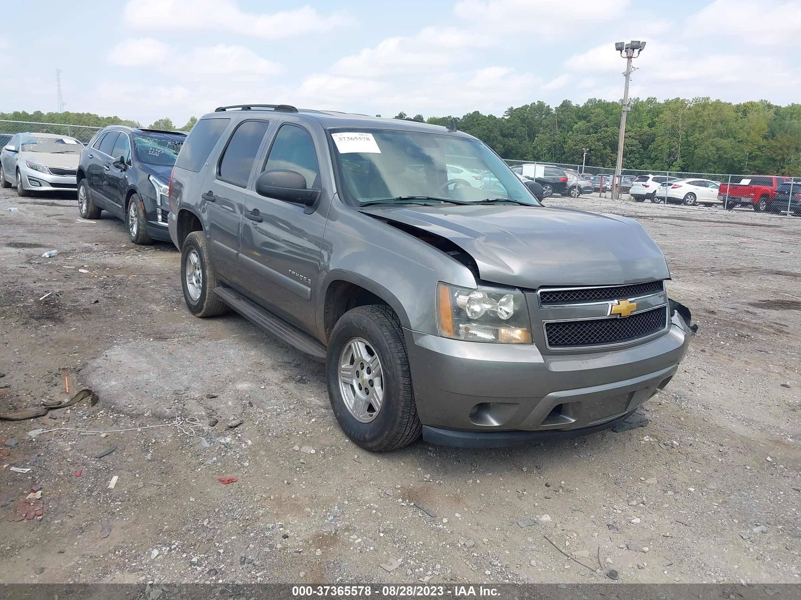 chevrolet tahoe 2007 1gnfc13c37j276519