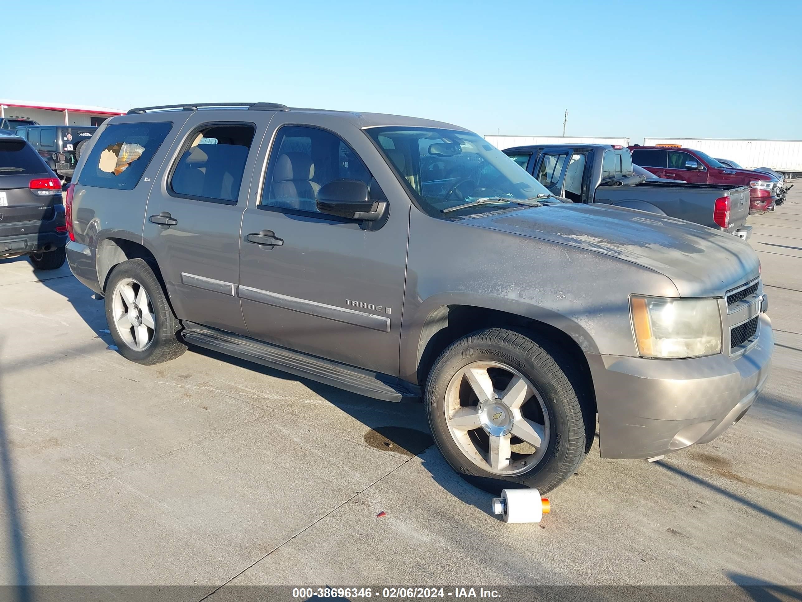 chevrolet tahoe 2007 1gnfc13c57r362707