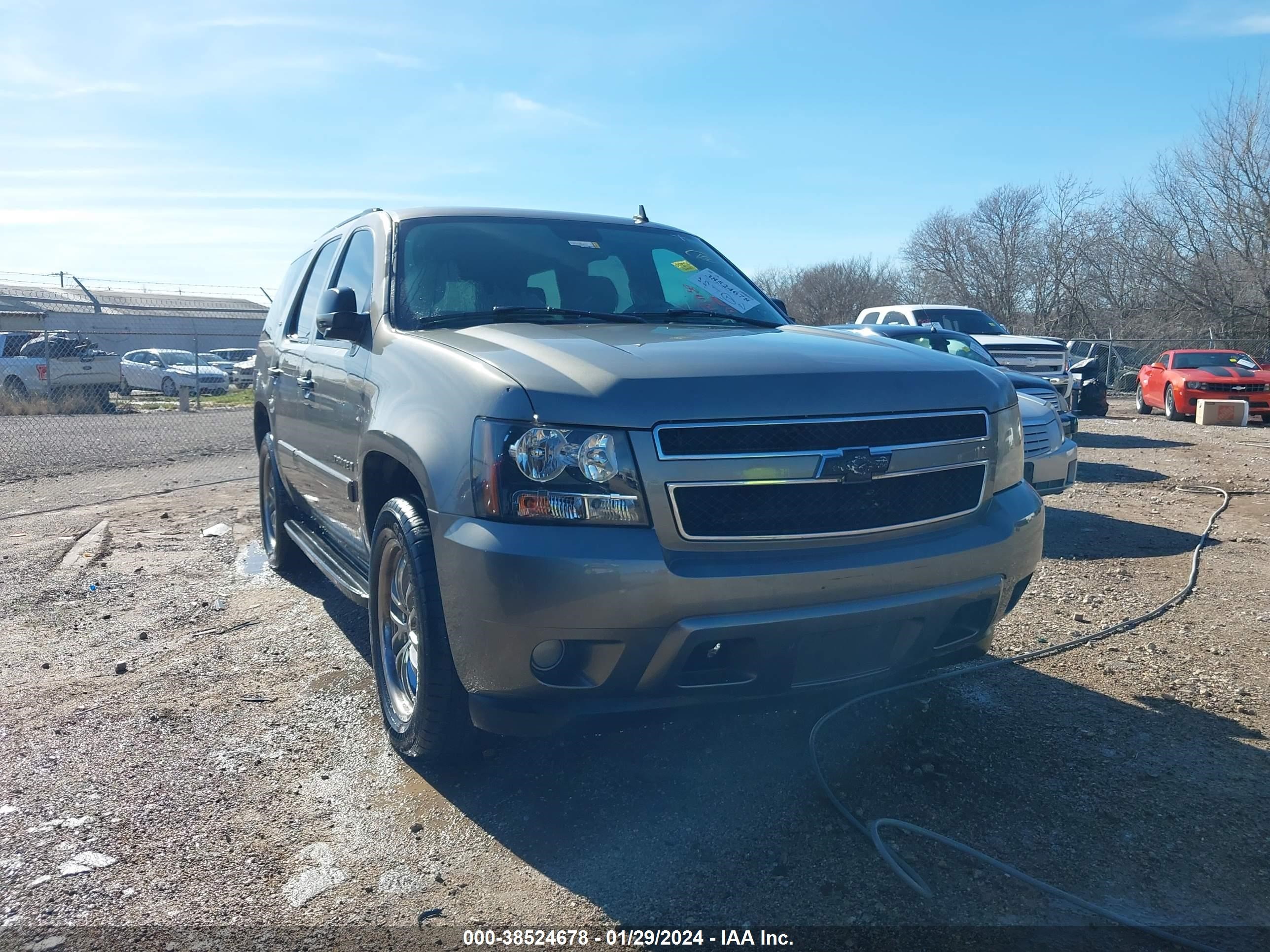 chevrolet tahoe 2007 1gnfc13c77r413642