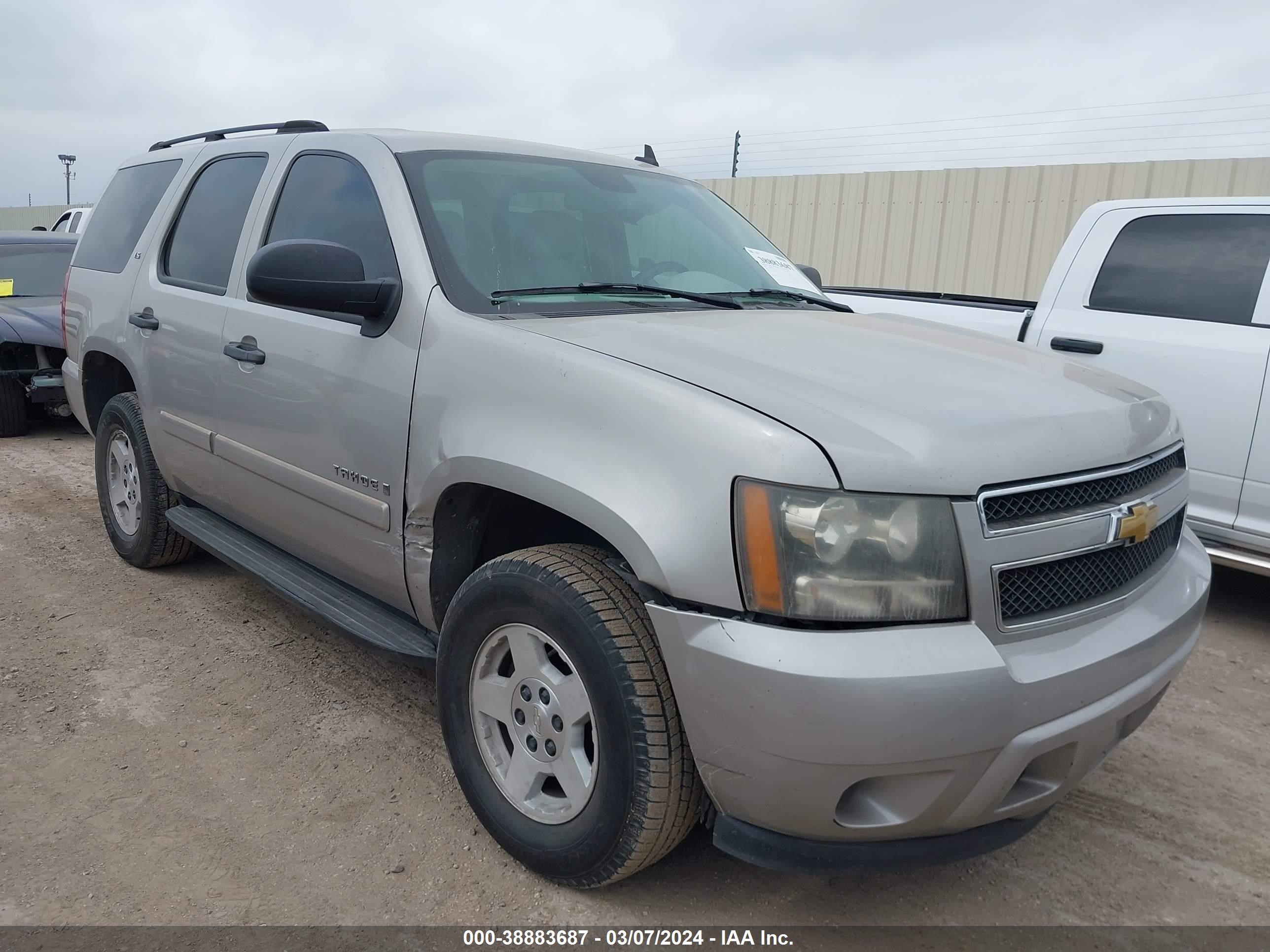 chevrolet tahoe 2007 1gnfc13c87r261676