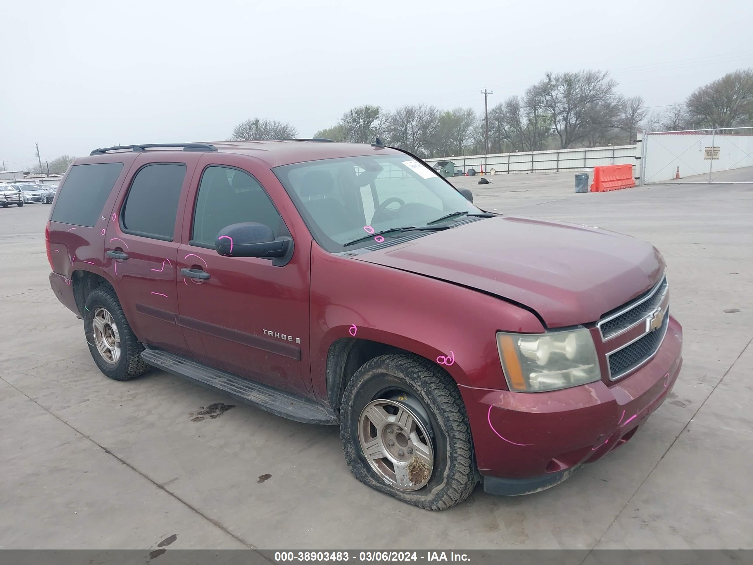 chevrolet tahoe 2008 1gnfc13c98r275717