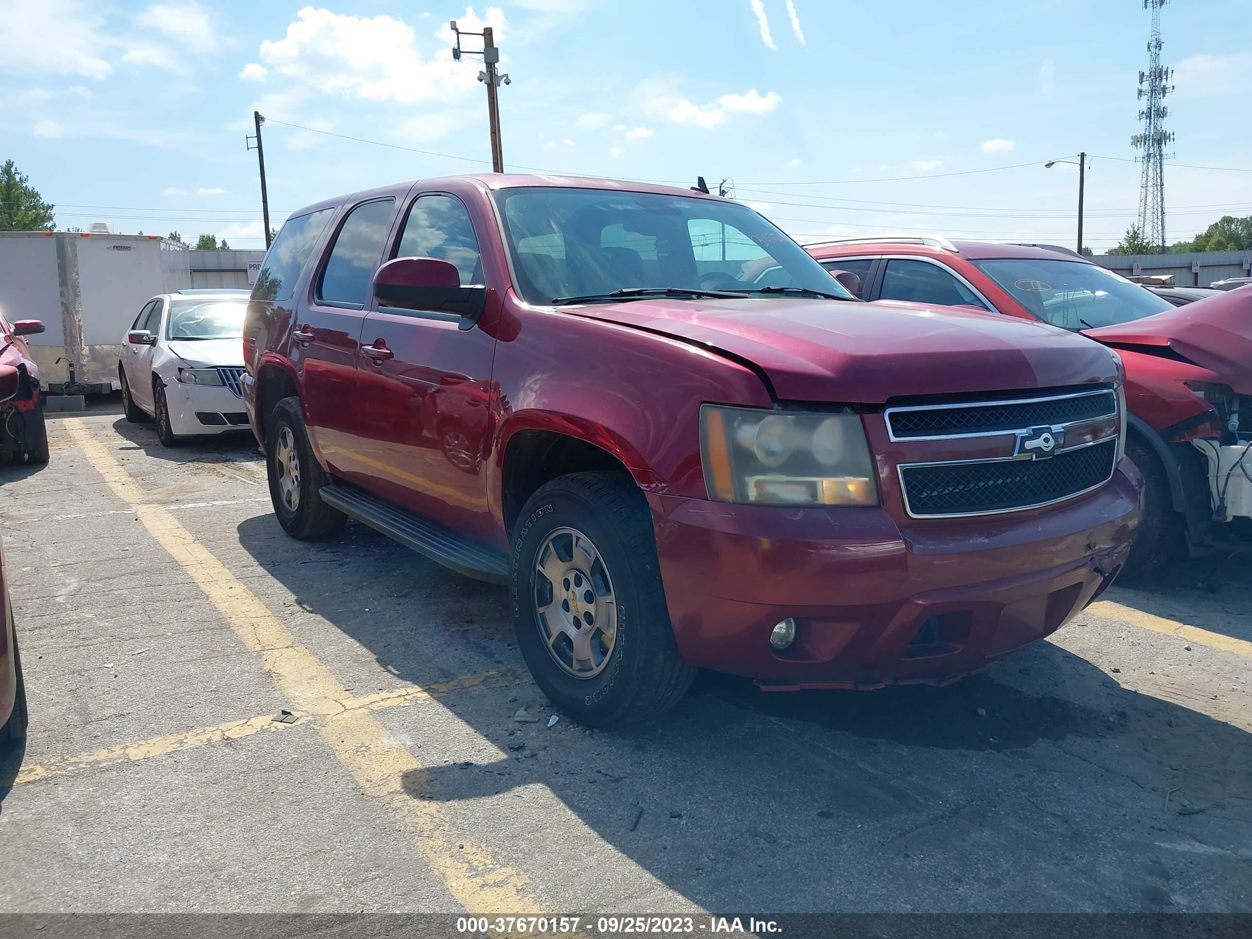 chevrolet tahoe 2007 1gnfc13j27r414244