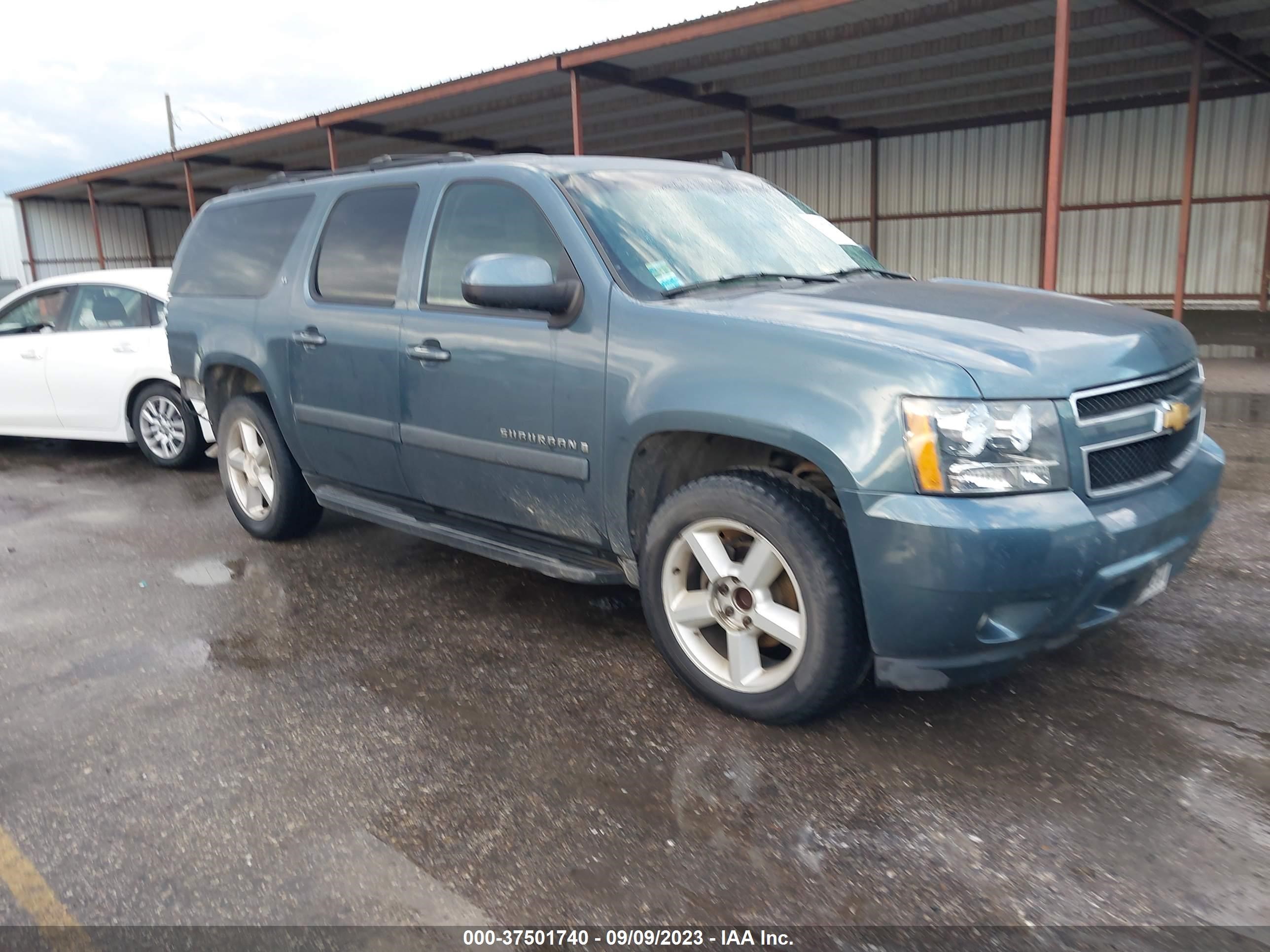 chevrolet suburban 2008 1gnfc160x8r154969