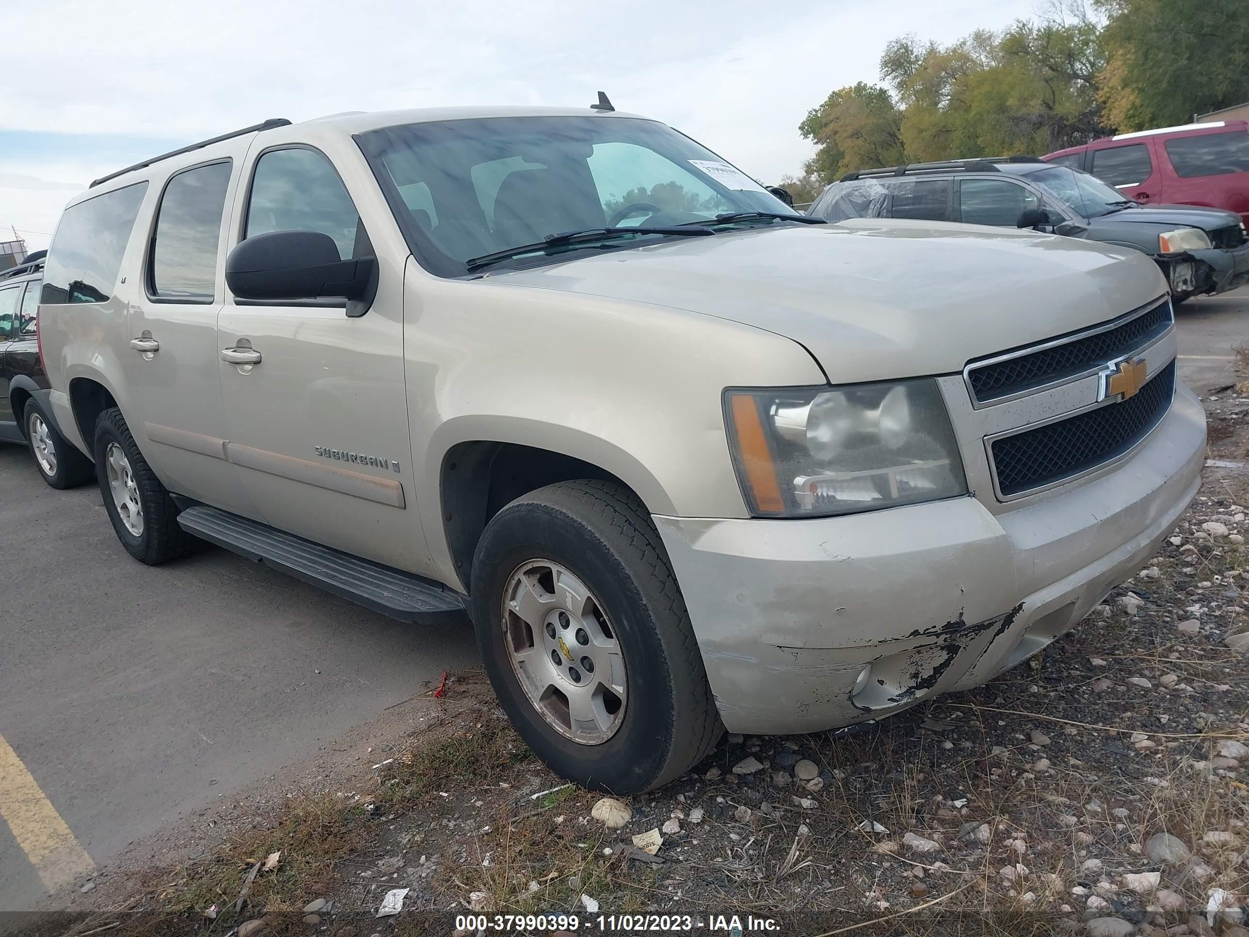 chevrolet suburban 2007 1gnfc16j97r196038