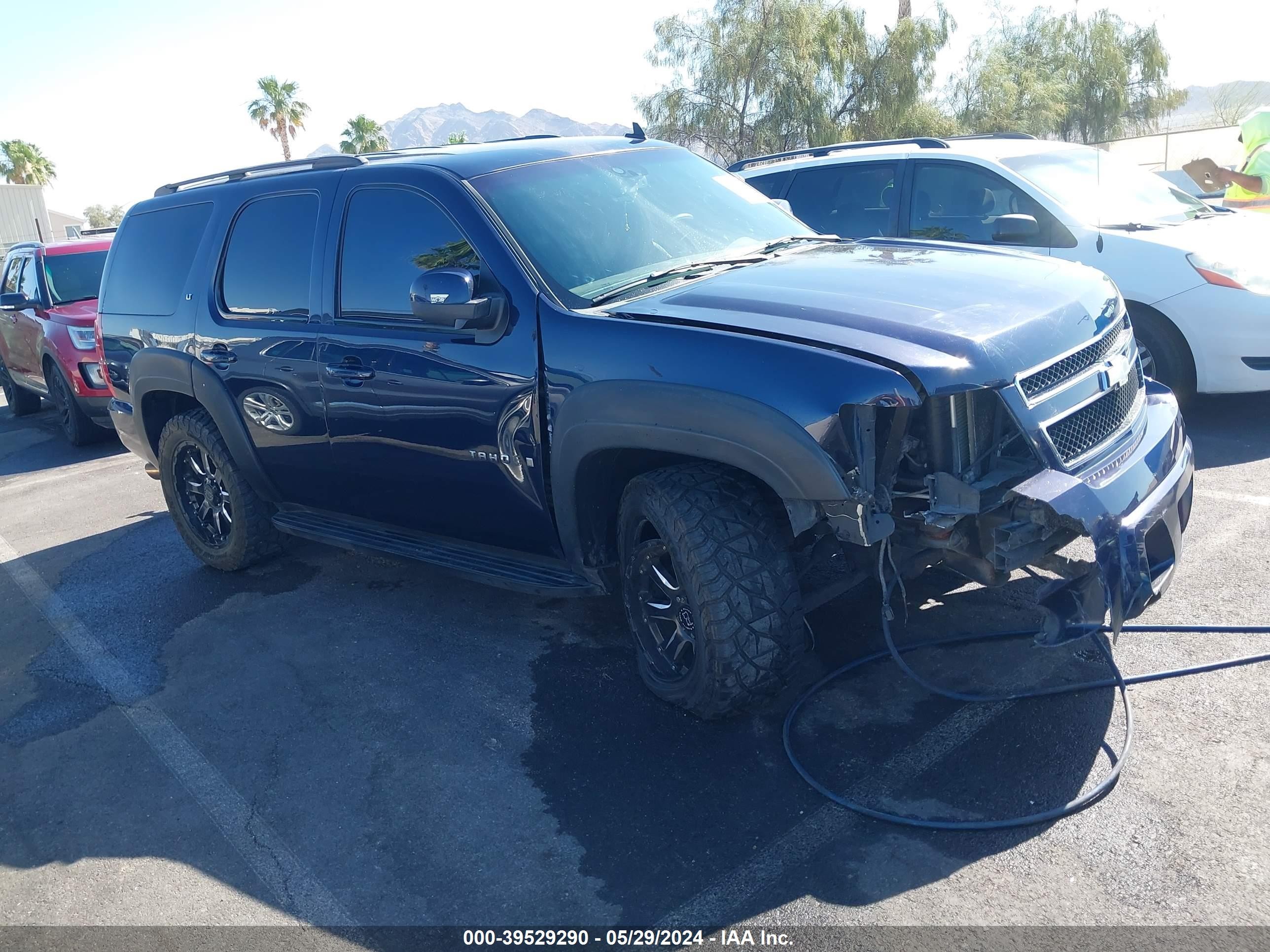 chevrolet tahoe 2008 1gnfk13008j170538