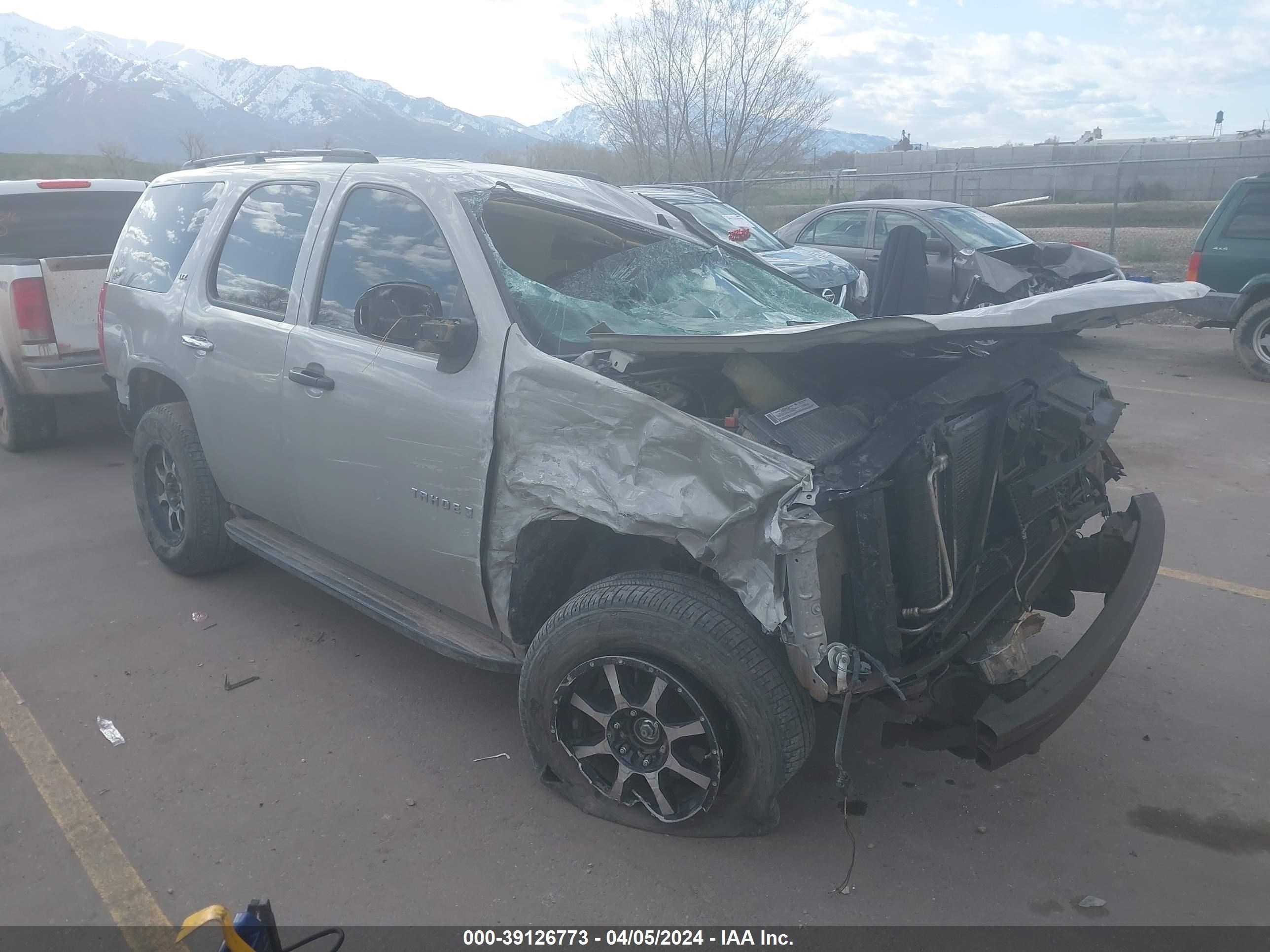 chevrolet tahoe 2007 1gnfk13017j374148