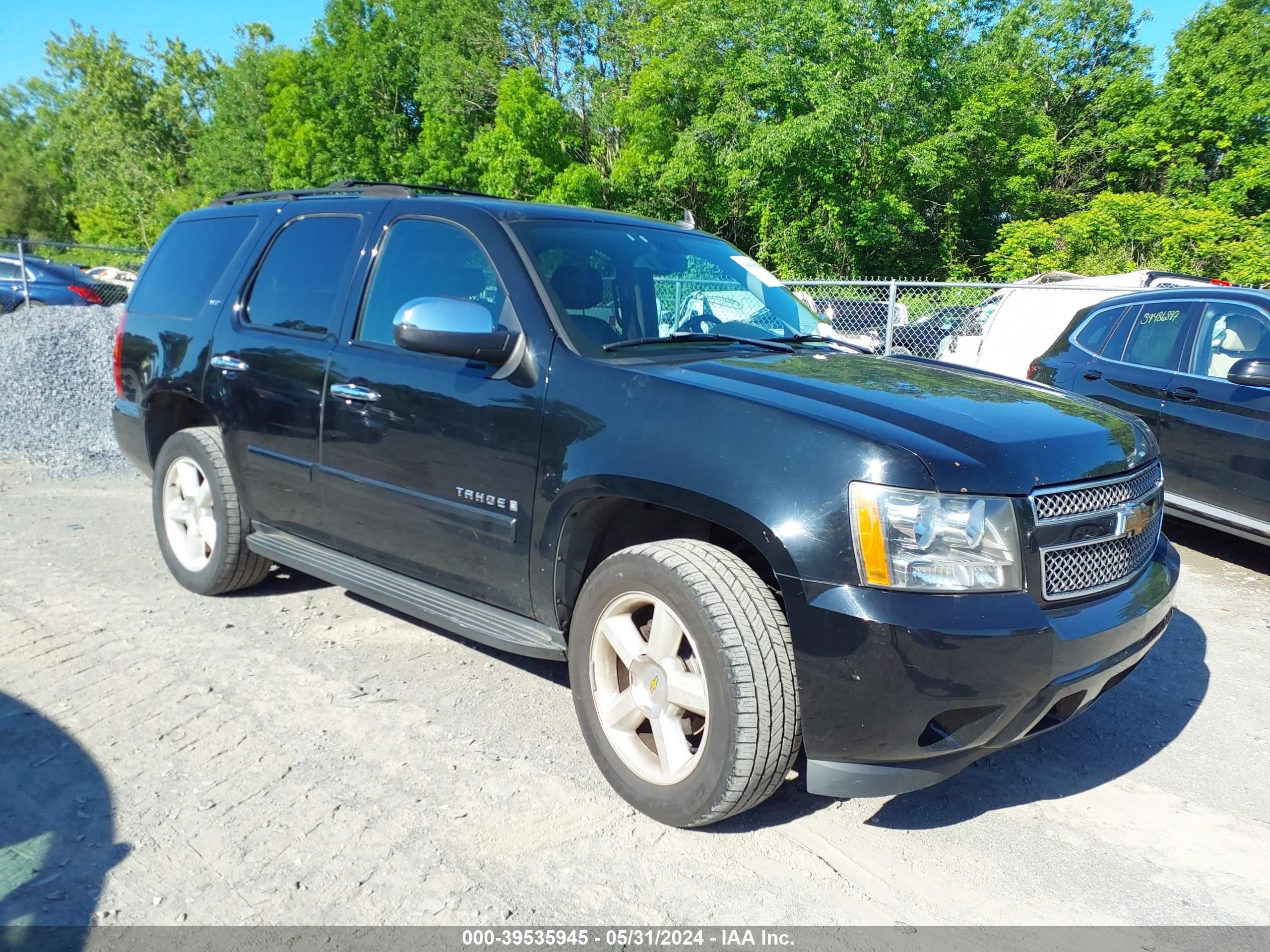 chevrolet tahoe 2007 1gnfk13017r302139