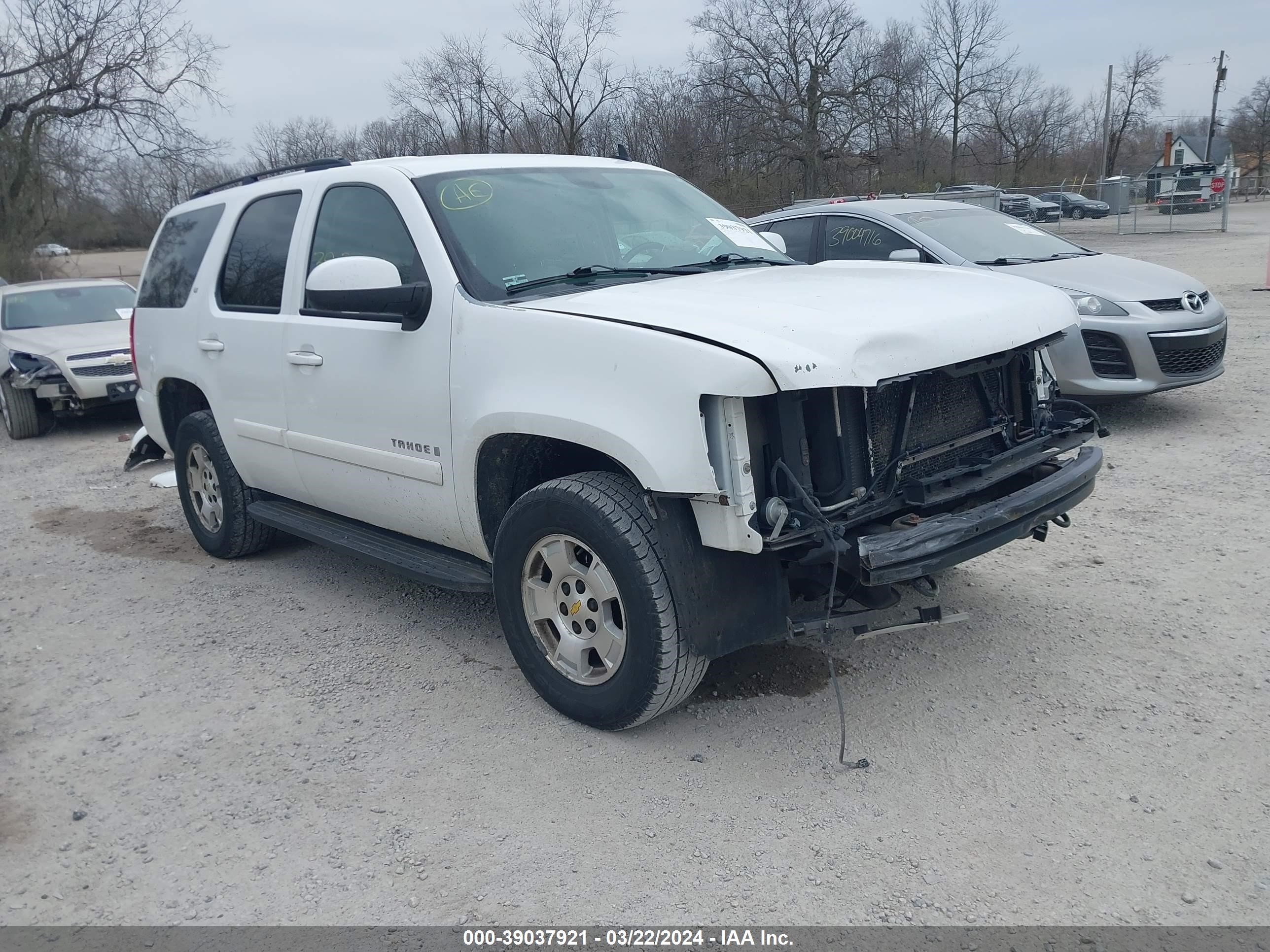 chevrolet tahoe 2008 1gnfk13058j178652