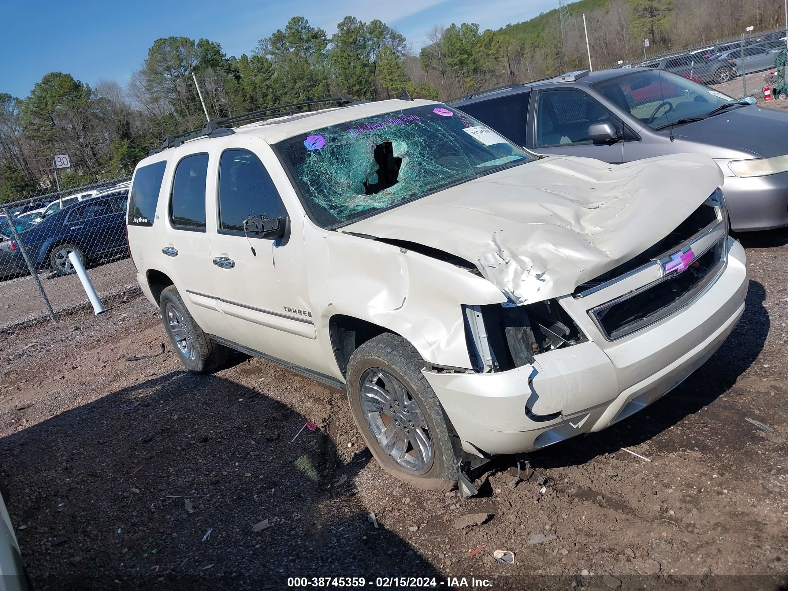 chevrolet tahoe 2008 1gnfk13058r200716