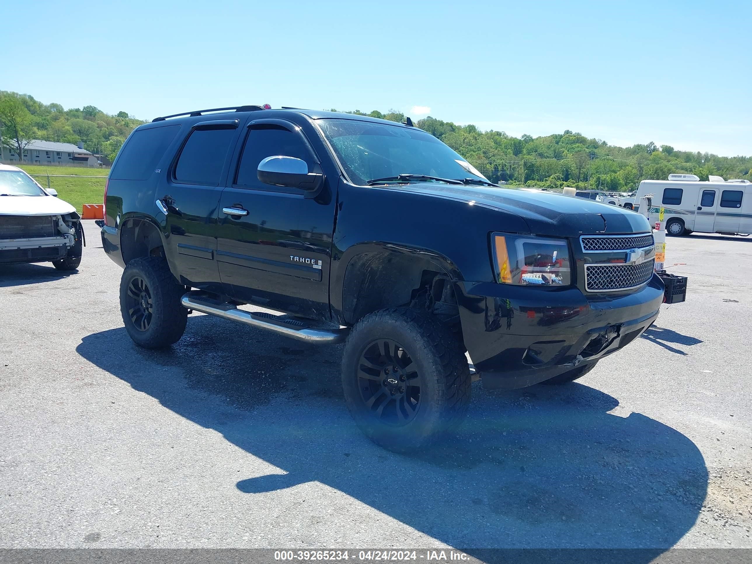 chevrolet tahoe 2007 1gnfk13067r296063