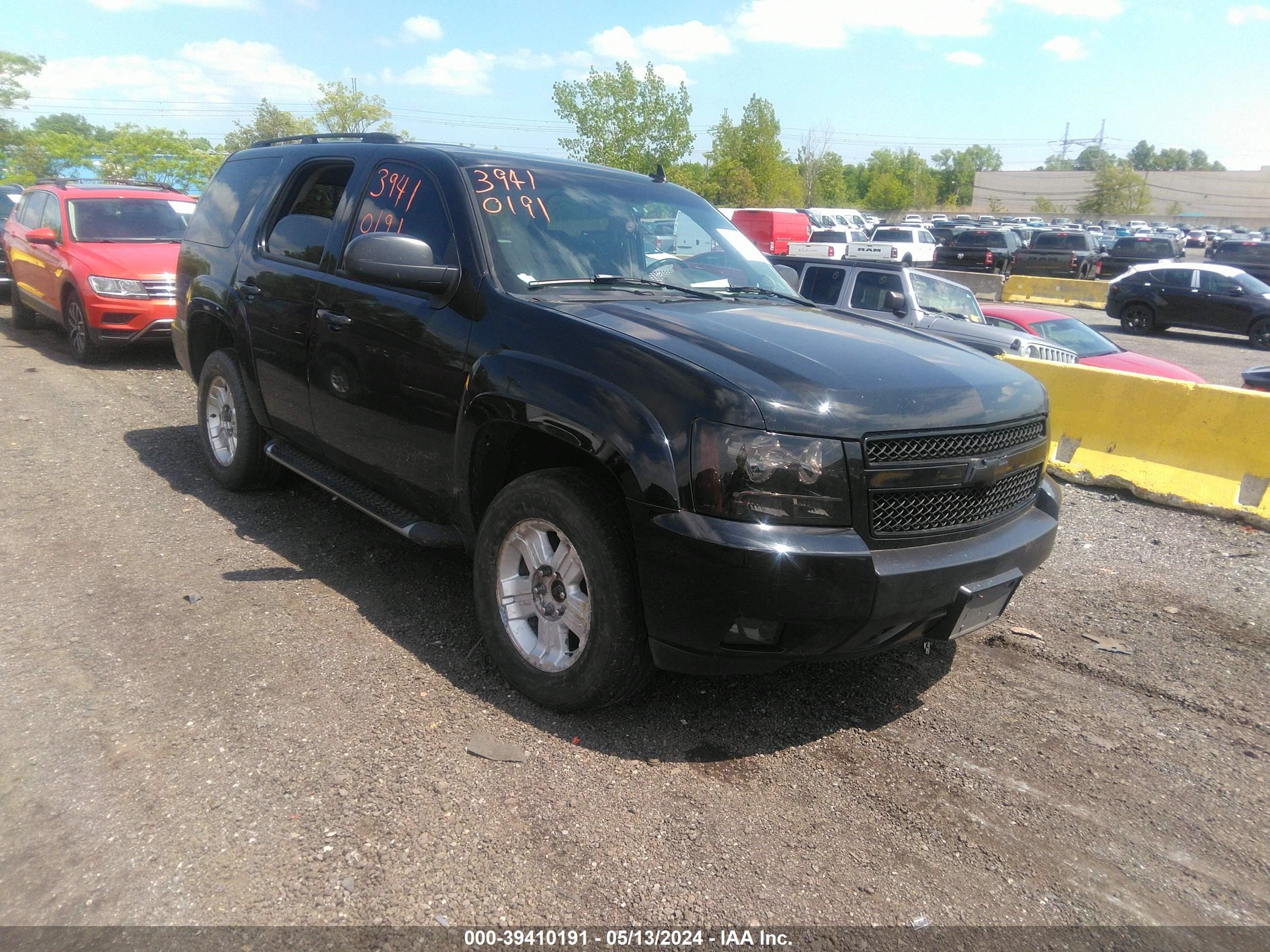 chevrolet tahoe 2008 1gnfk13068r152479