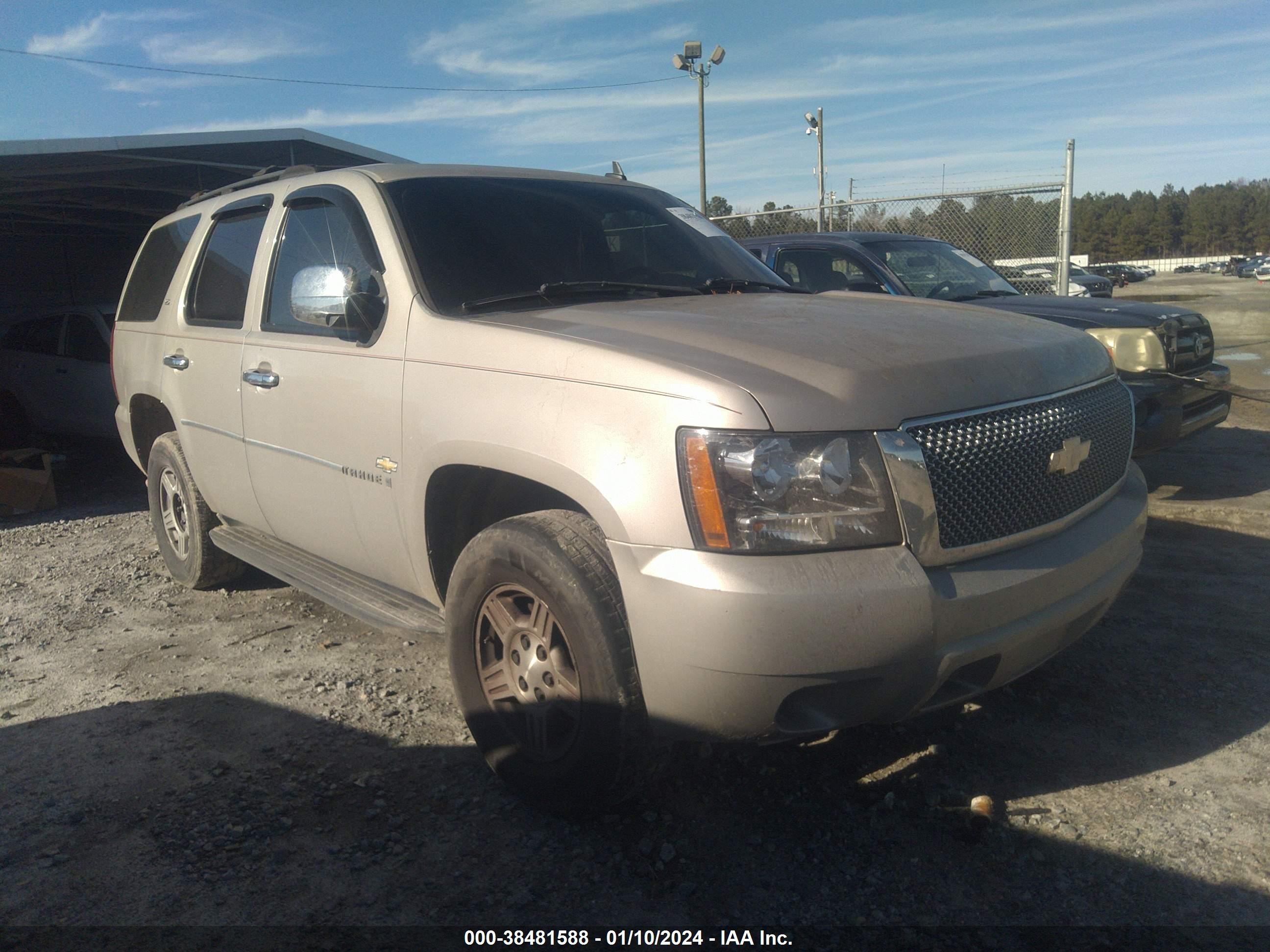 chevrolet tahoe 2007 1gnfk13097j124074