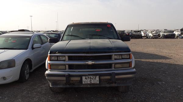 chevrolet suberban 1994 1gnfk16k9rj428943