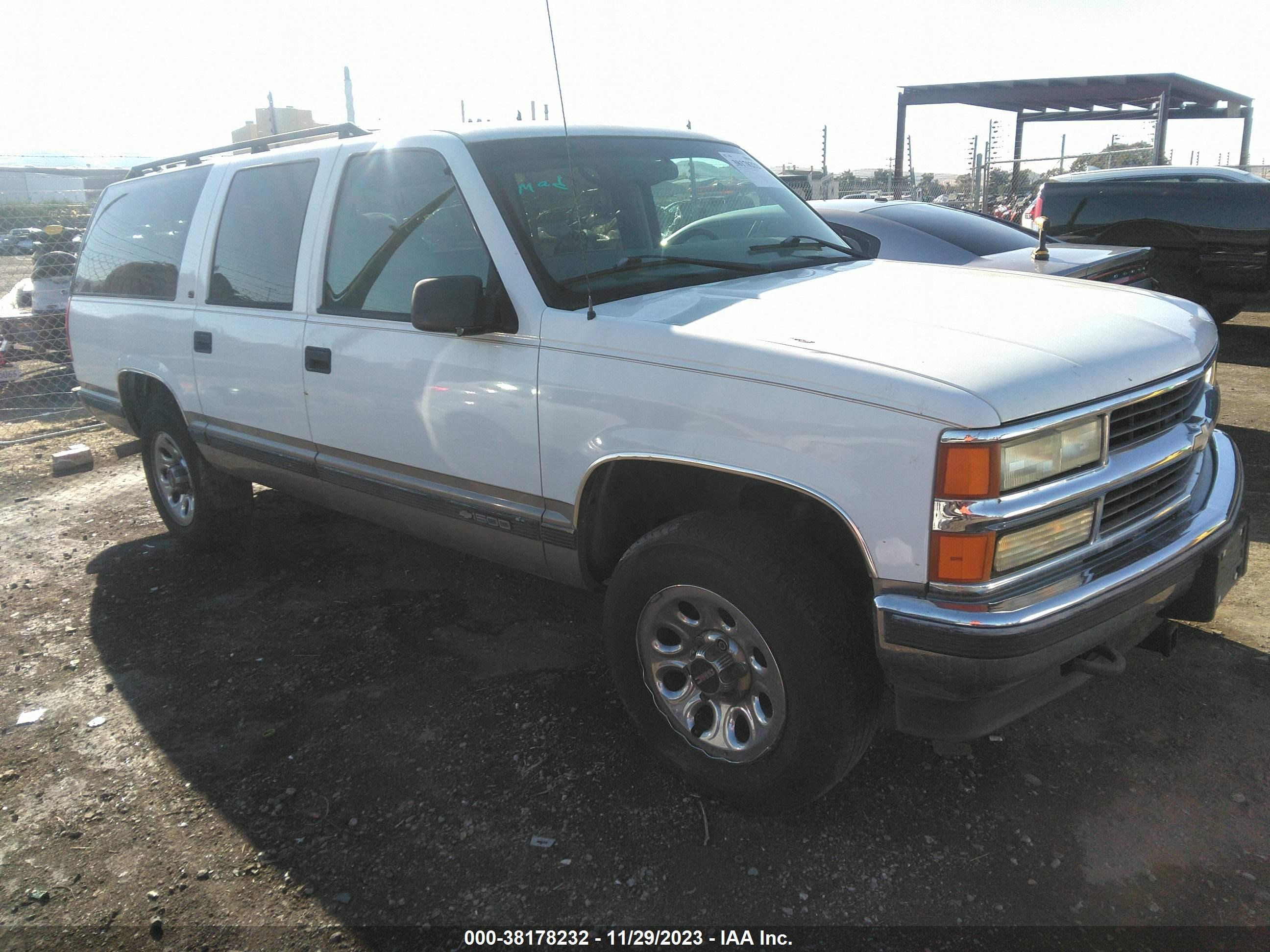 chevrolet express 1999 1gnfk16r3xj428480