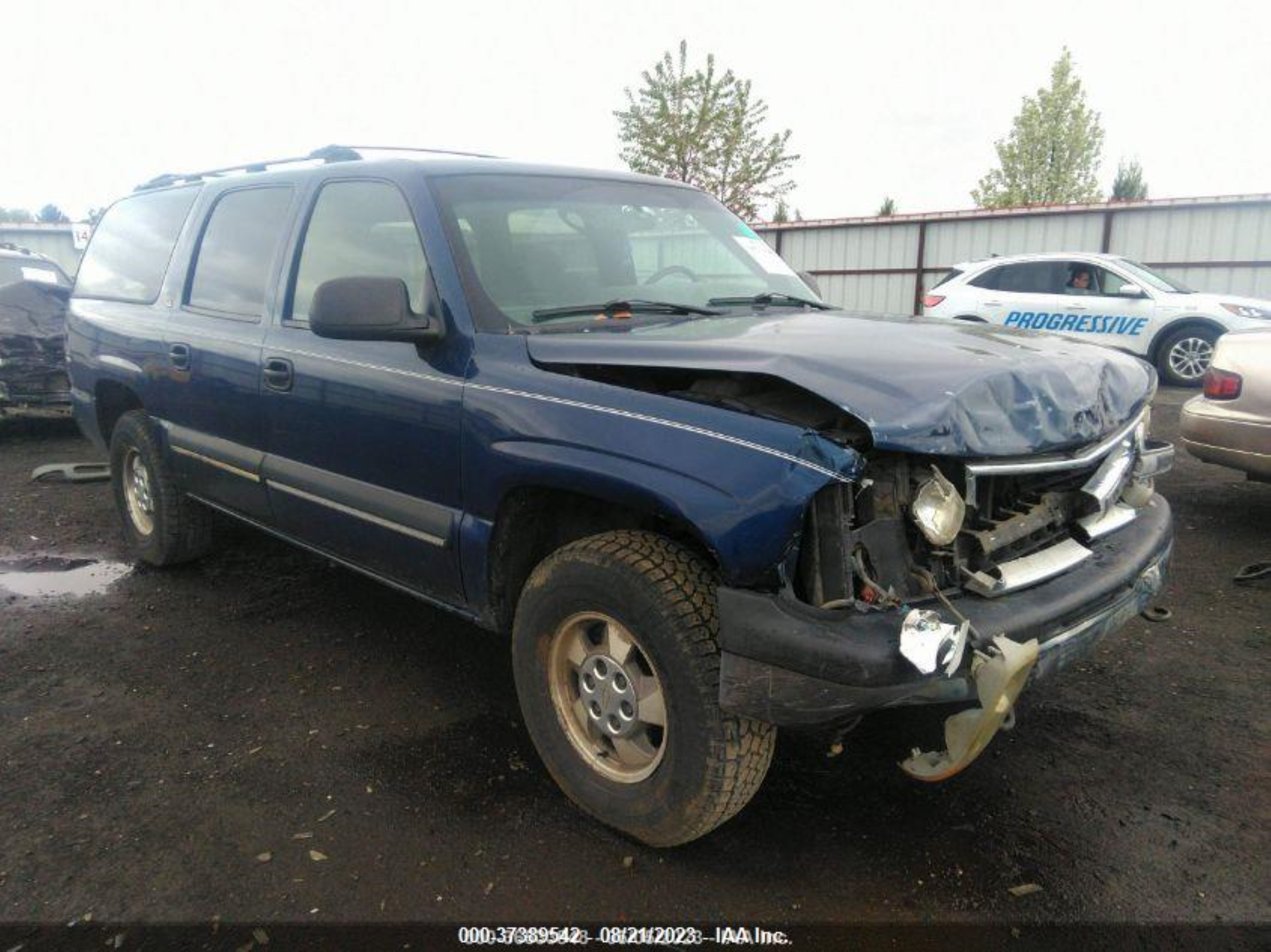 chevrolet suburban 2002 1gnfk16t02j156121