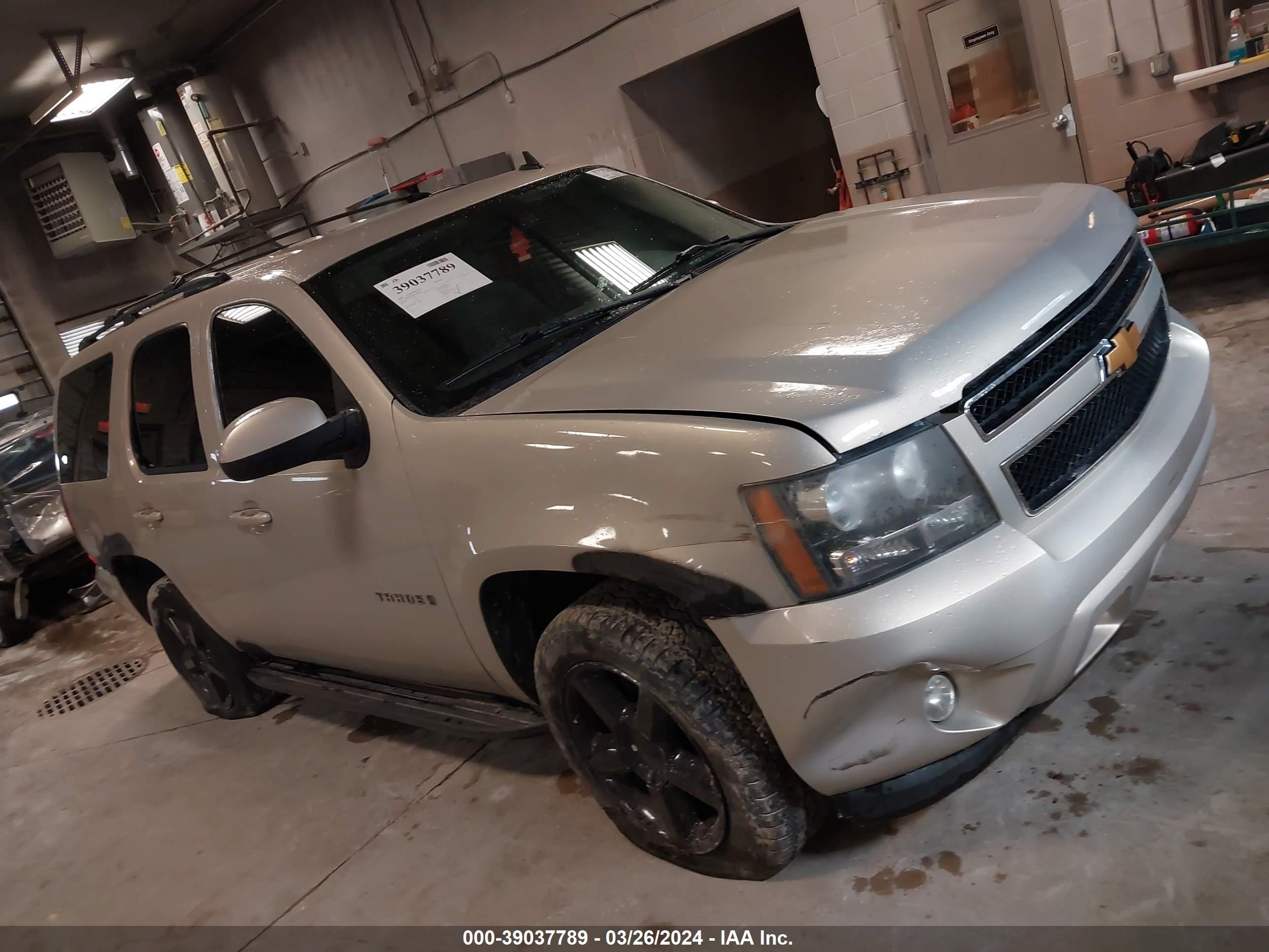 chevrolet tahoe 2009 1gnfk23069r128819