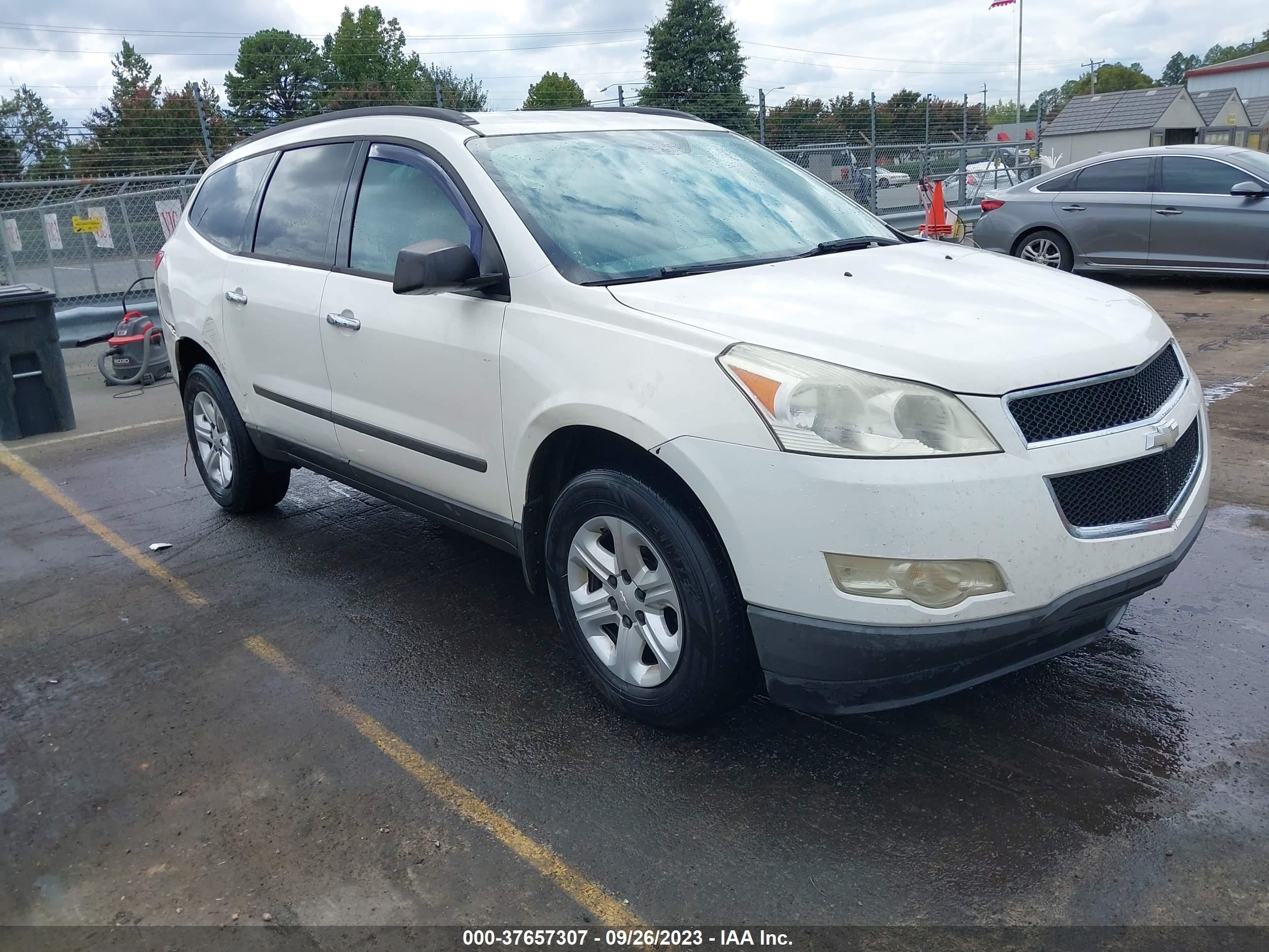 chevrolet traverse 2011 1gnkrfed1bj194880