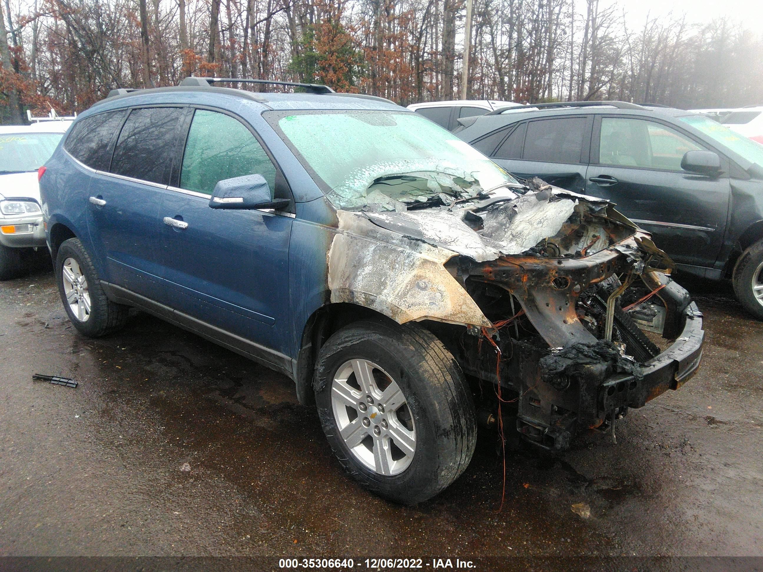 chevrolet traverse 2012 1gnkrged0cj271066