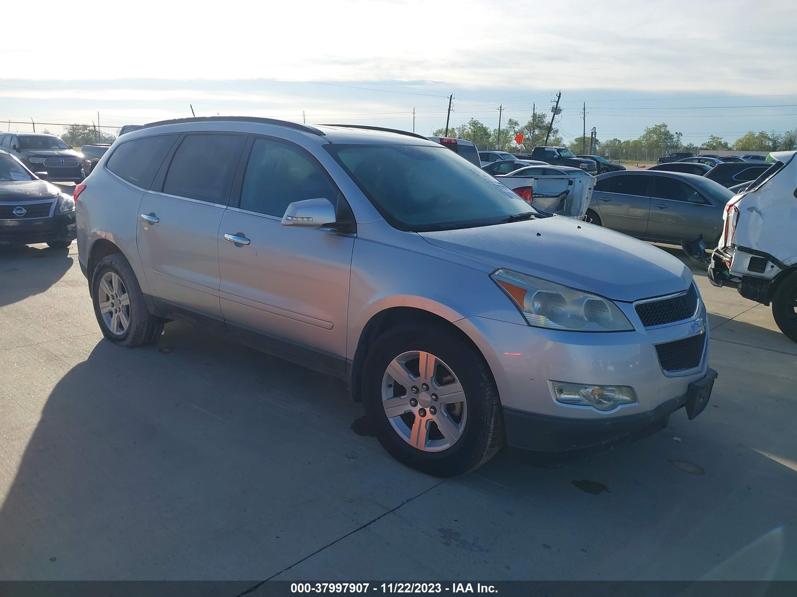 chevrolet traverse 2011 1gnkrged1bj134524