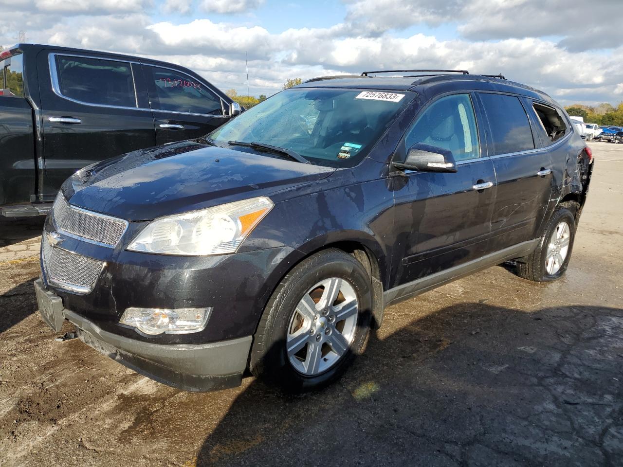 chevrolet traverse 2011 1gnkrged5bj110209