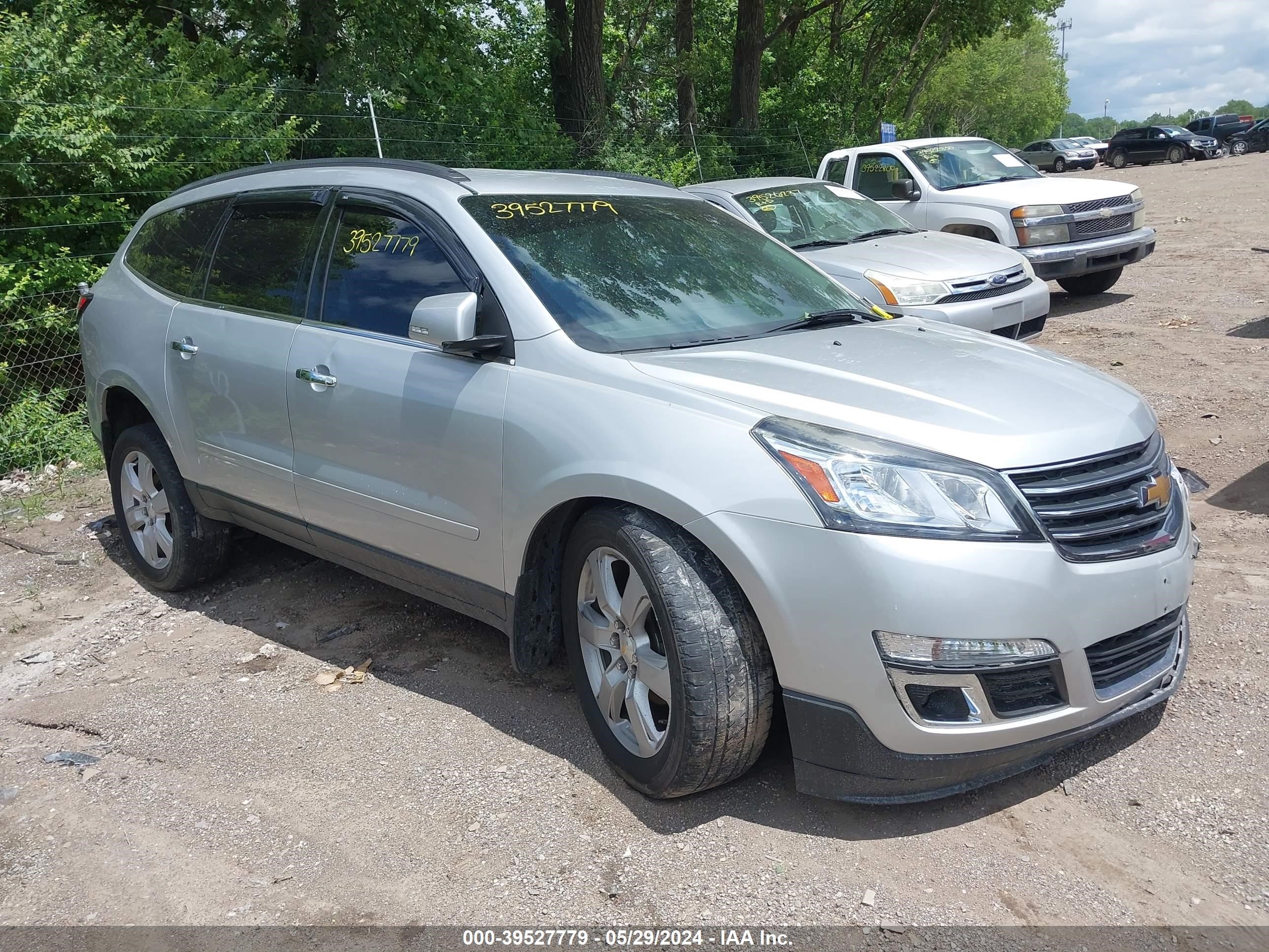 chevrolet traverse 2017 1gnkvgkd8hj323938