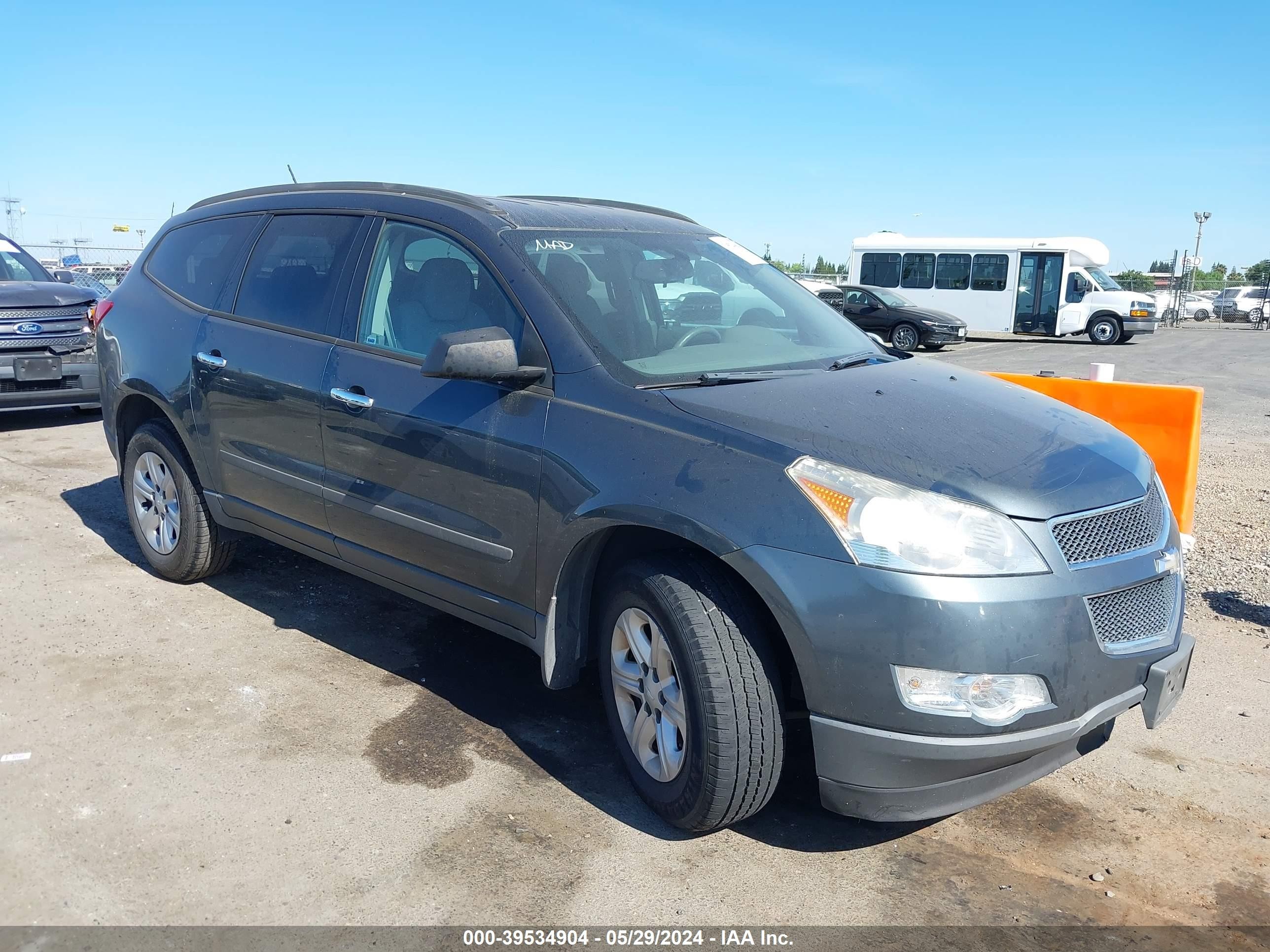 chevrolet traverse 2010 1gnlreed5aj243575