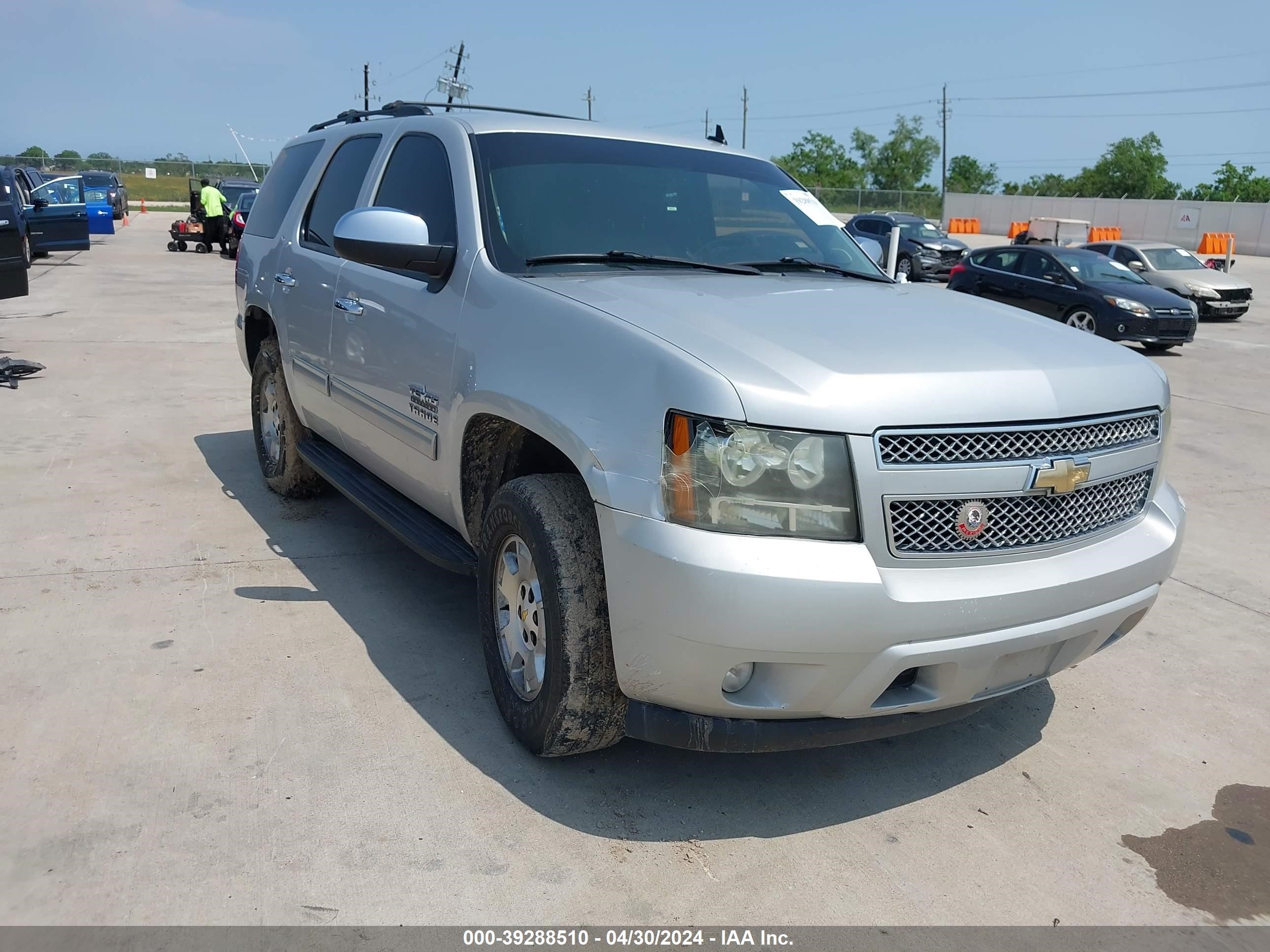 chevrolet tahoe 2011 1gnscae08br367944