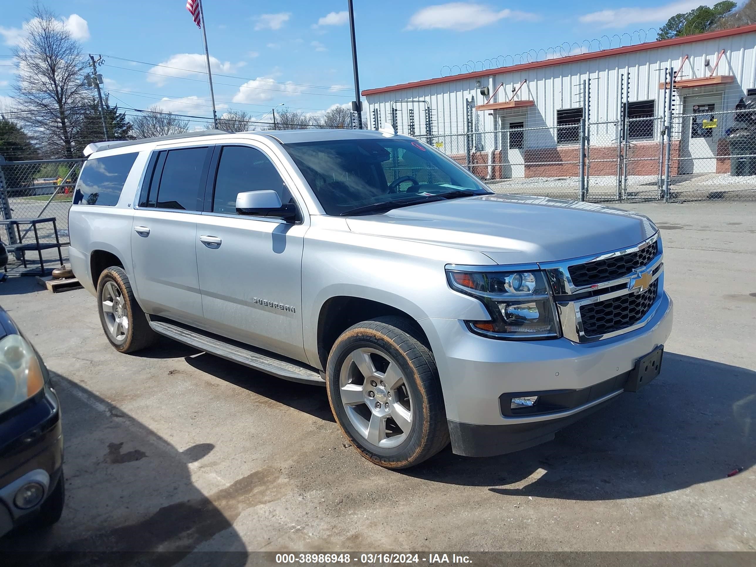 chevrolet suburban 2020 1gnschkc7lr183085