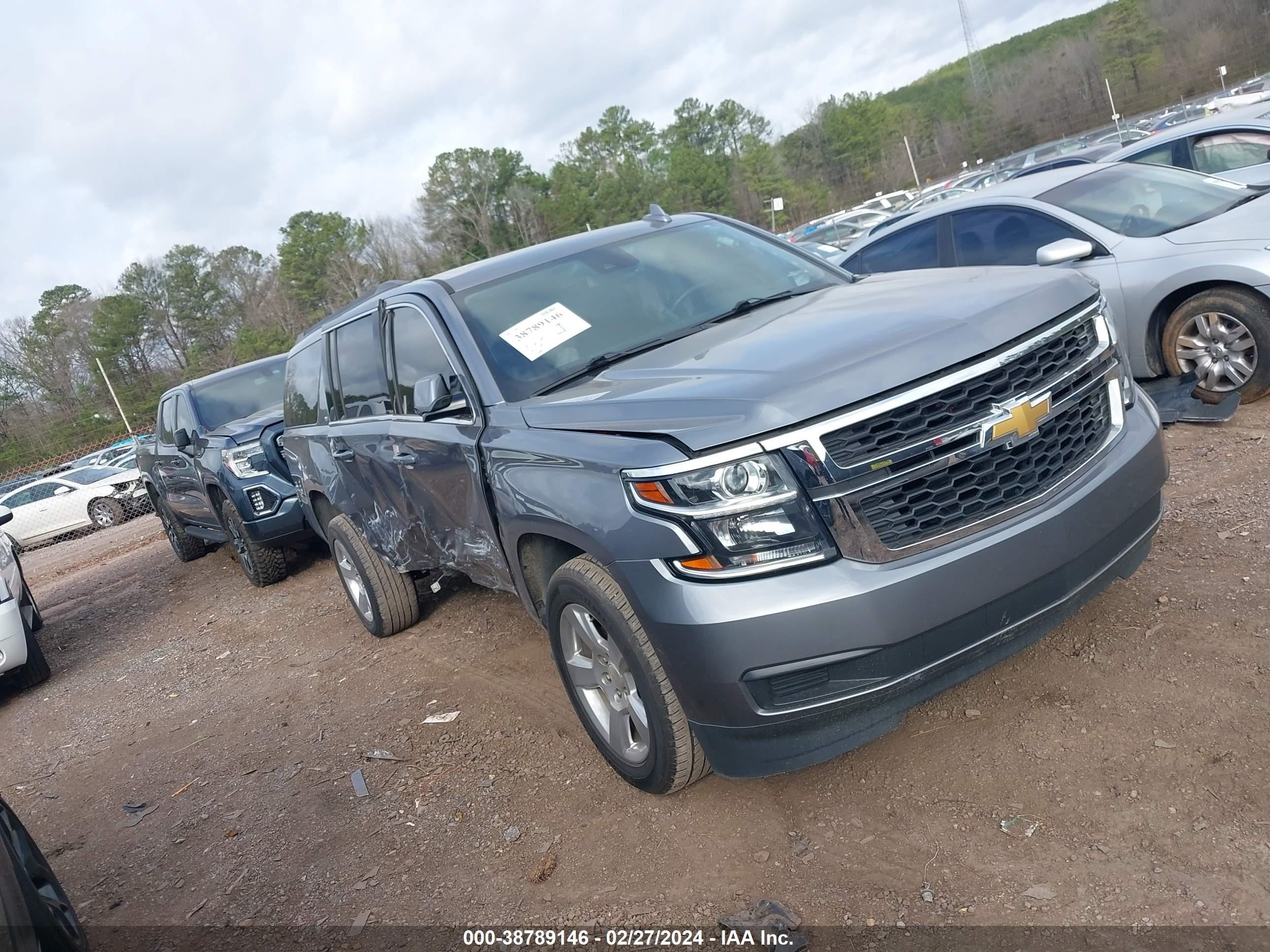 chevrolet suburban 2020 1gnschkc9lr304358