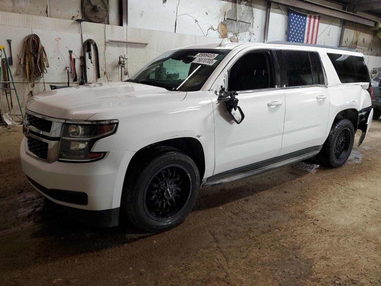 chevrolet suburban 2015 1gnscjkc3fr534134