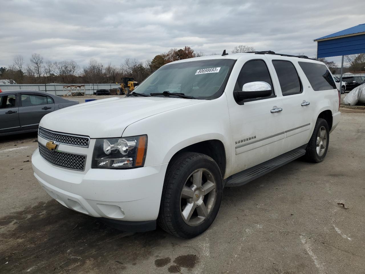 chevrolet suburban 2013 1gnscke0xdr196395