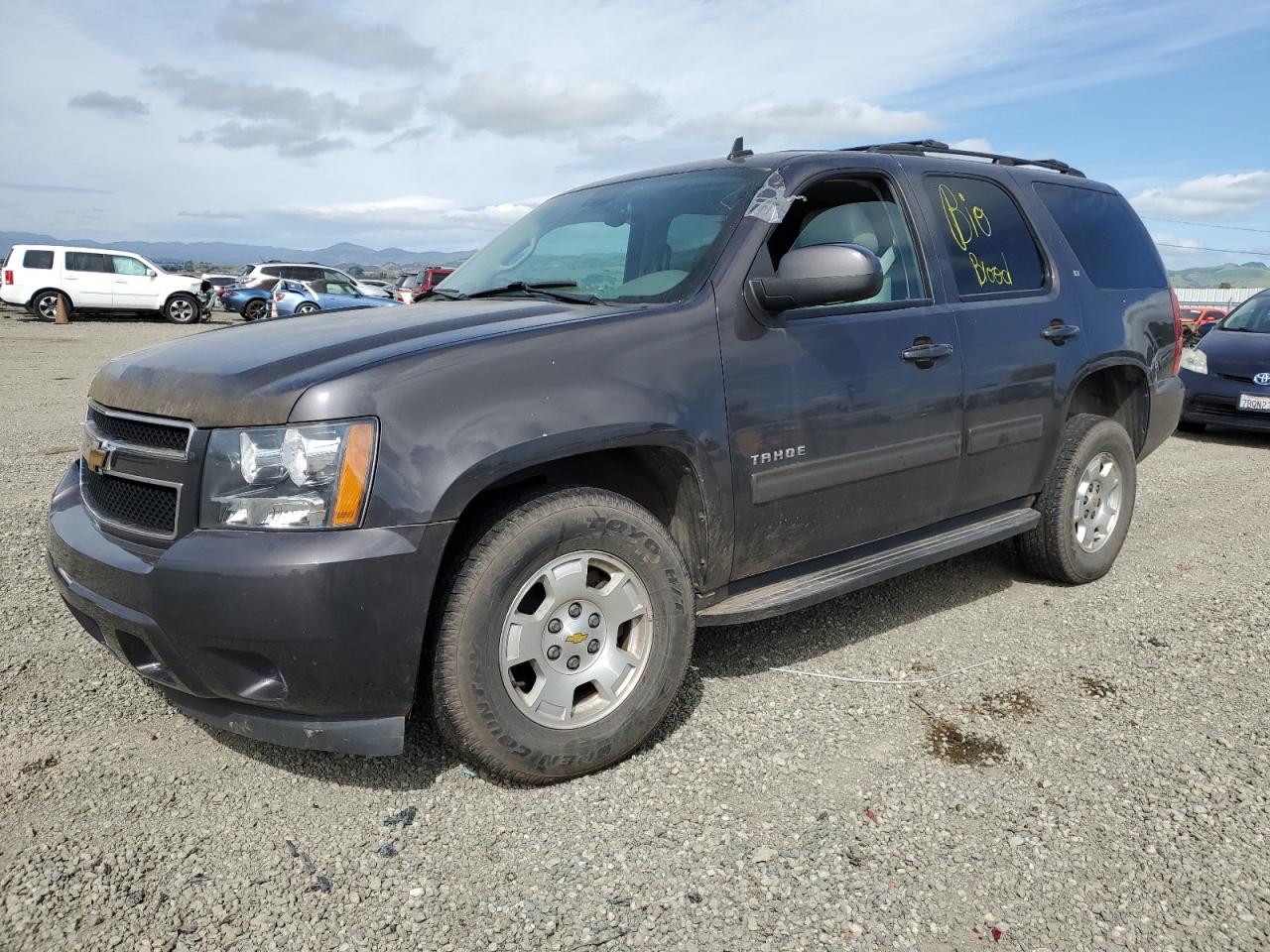 chevrolet tahoe 2011 1gnskbe04br244294