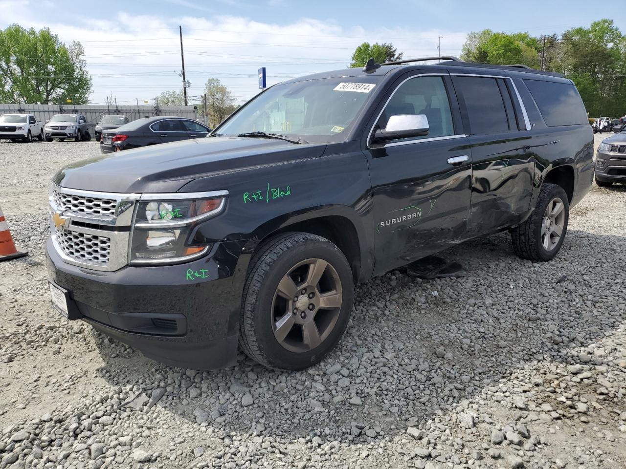 chevrolet suburban 2017 1gnskhkc7hr265098