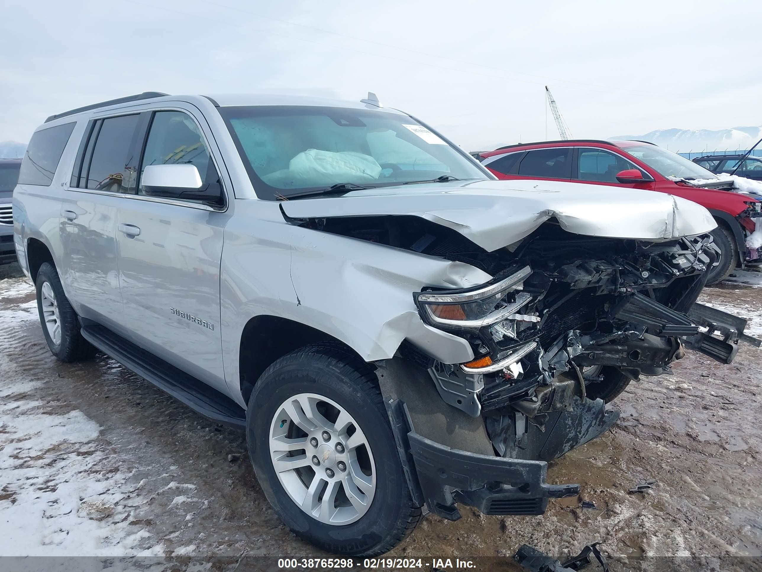 chevrolet suburban 2019 1gnskhkc8kr364696