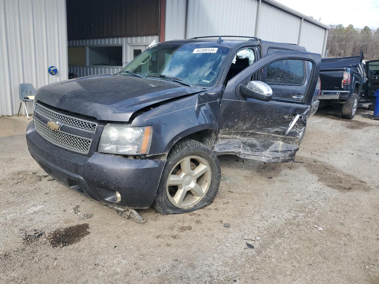 chevrolet suburban 2011 1gnskke35br300222