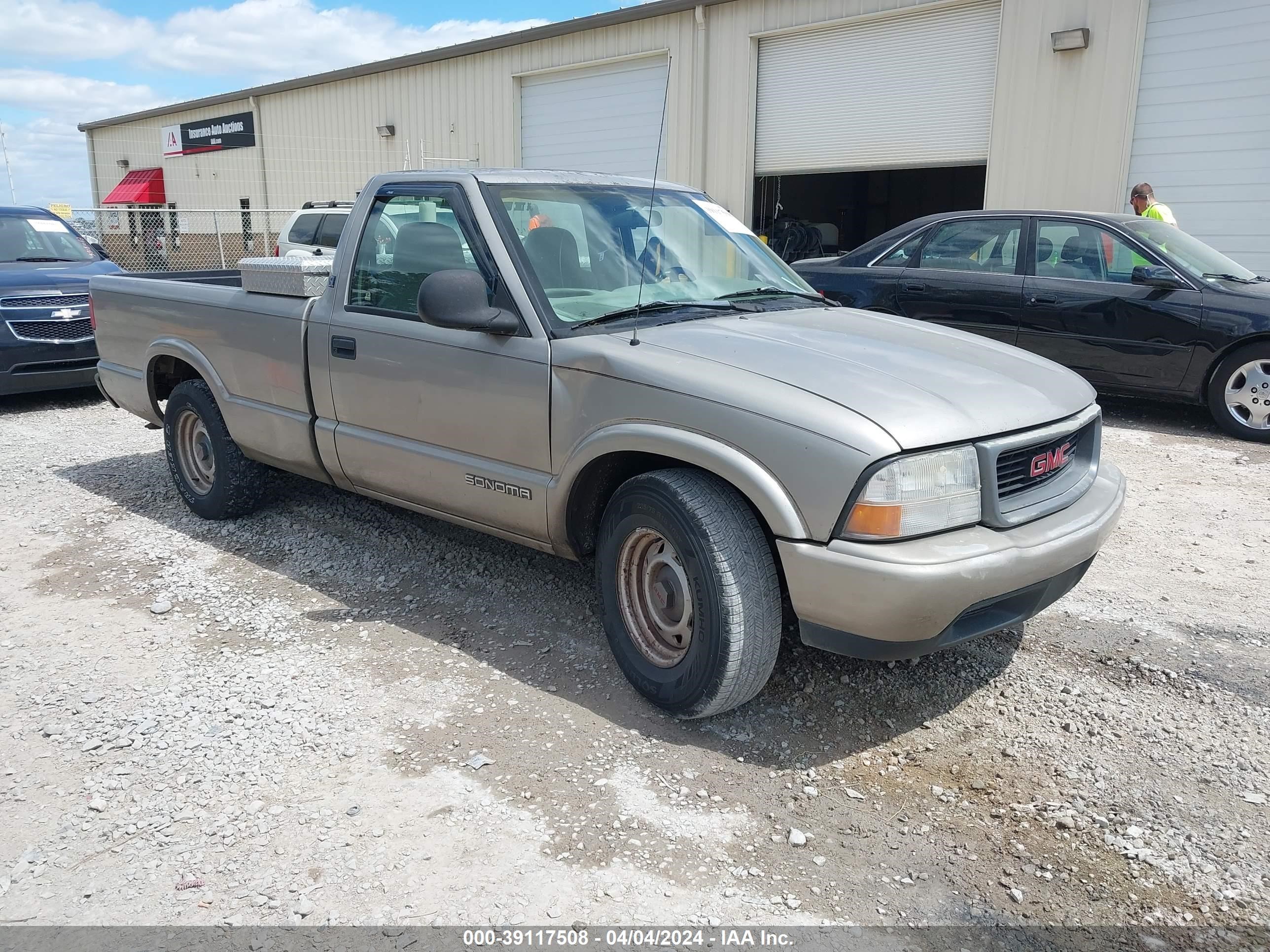 gmc sonoma 1998 1gtcs14x7w8515866