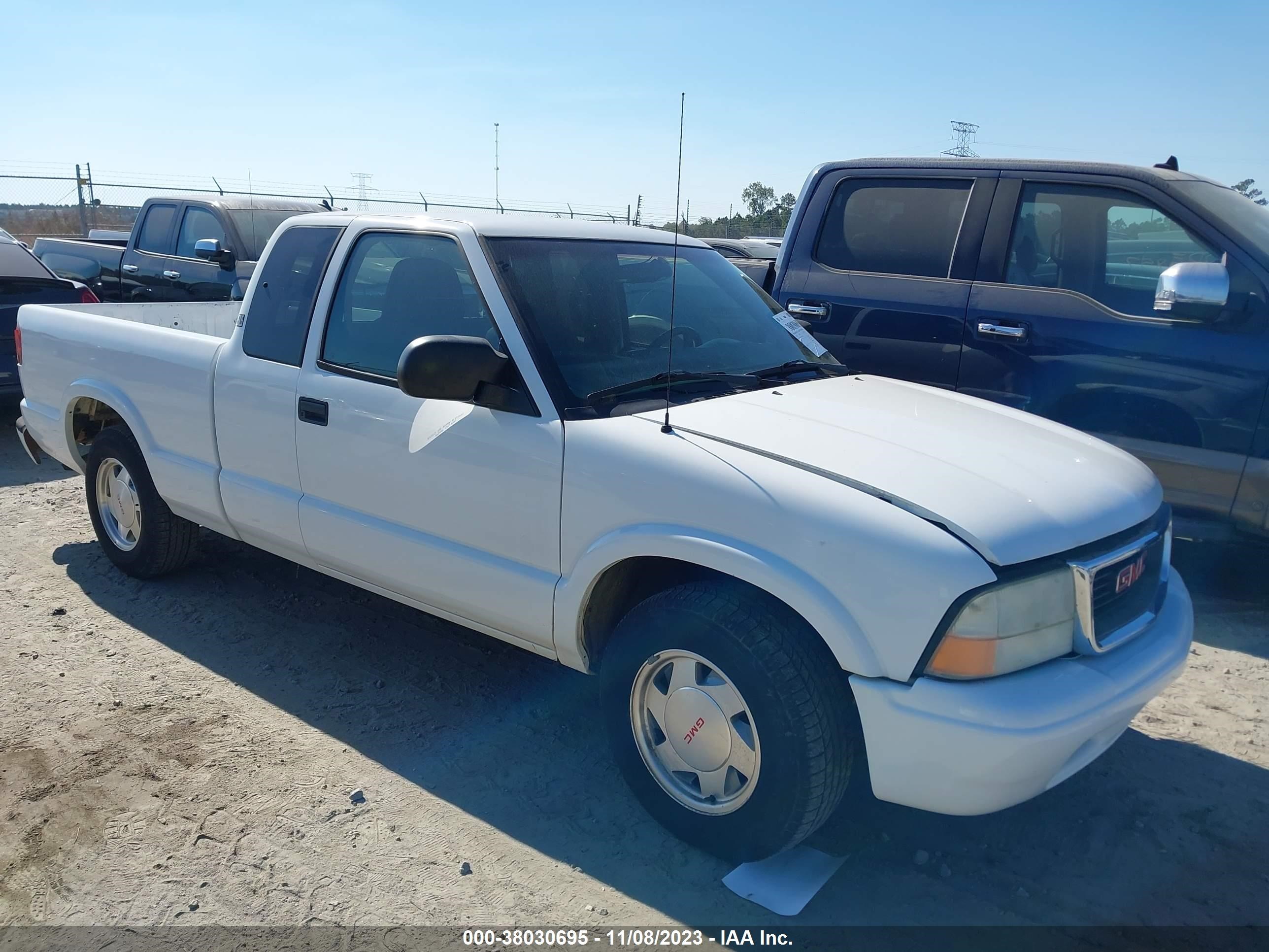 gmc sonoma 2003 1gtcs19h338263322