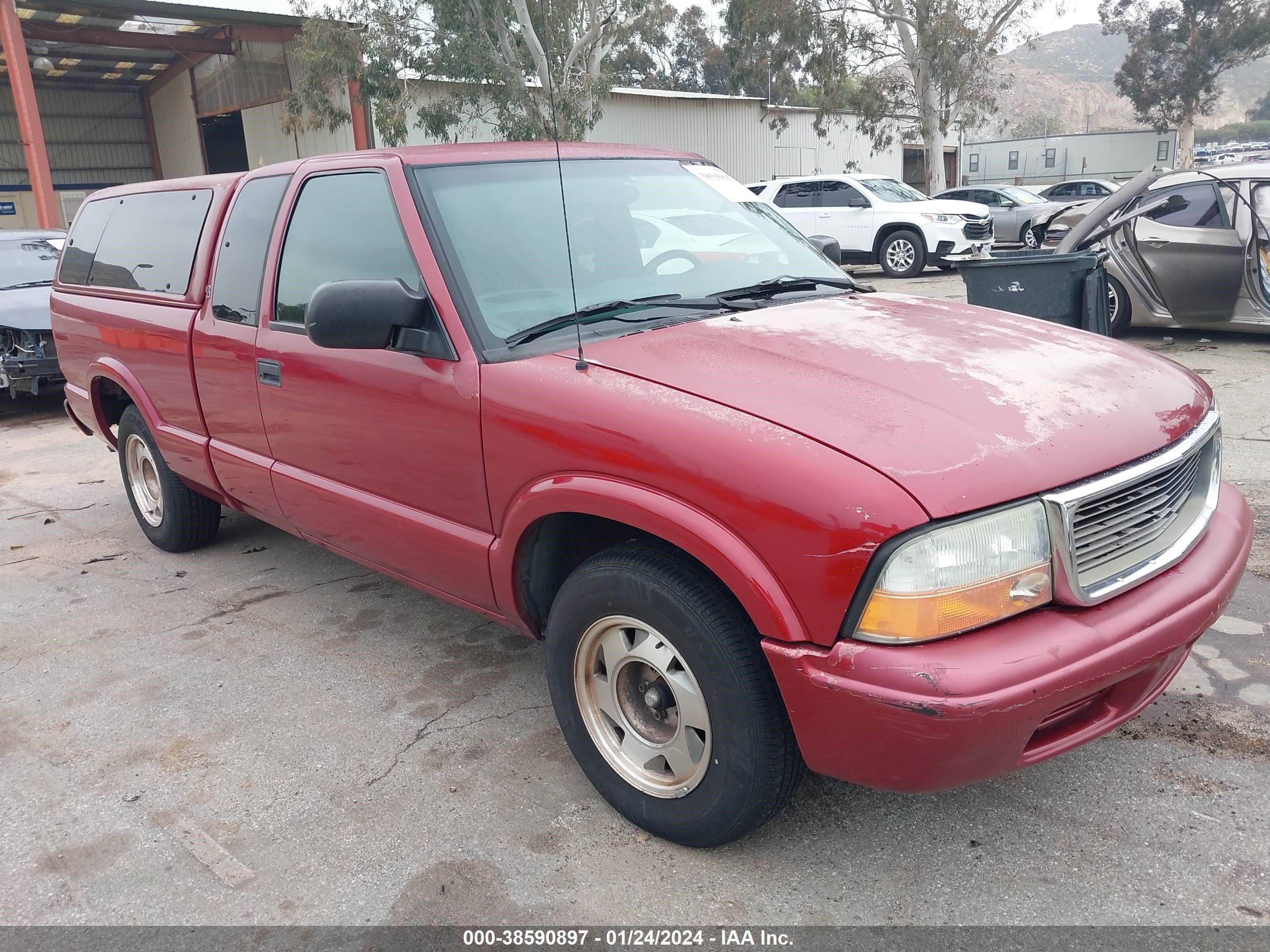 gmc sonoma 2002 1gtcs19w728234516