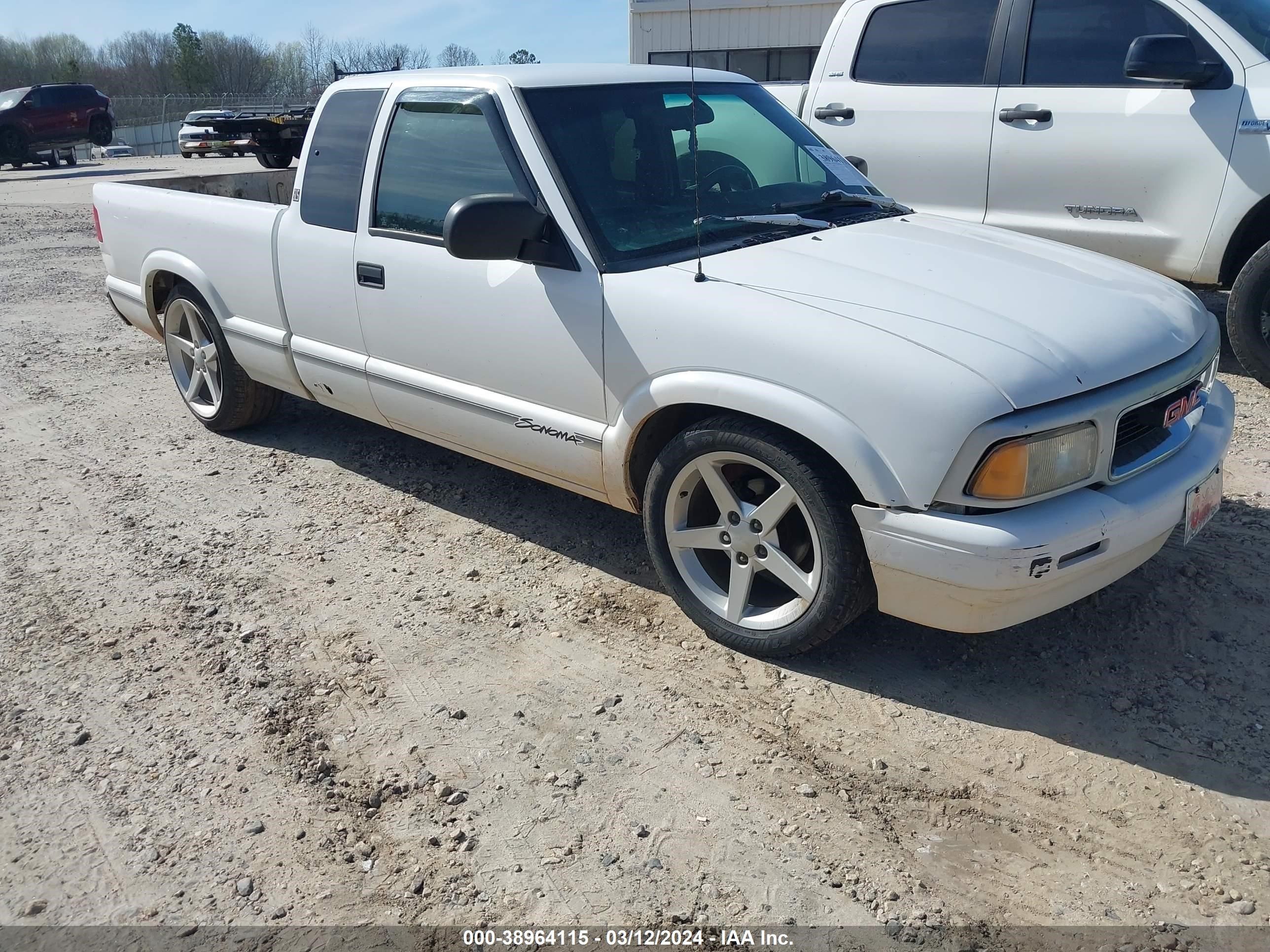 gmc sonoma 1999 1gtcs19x7x8508913