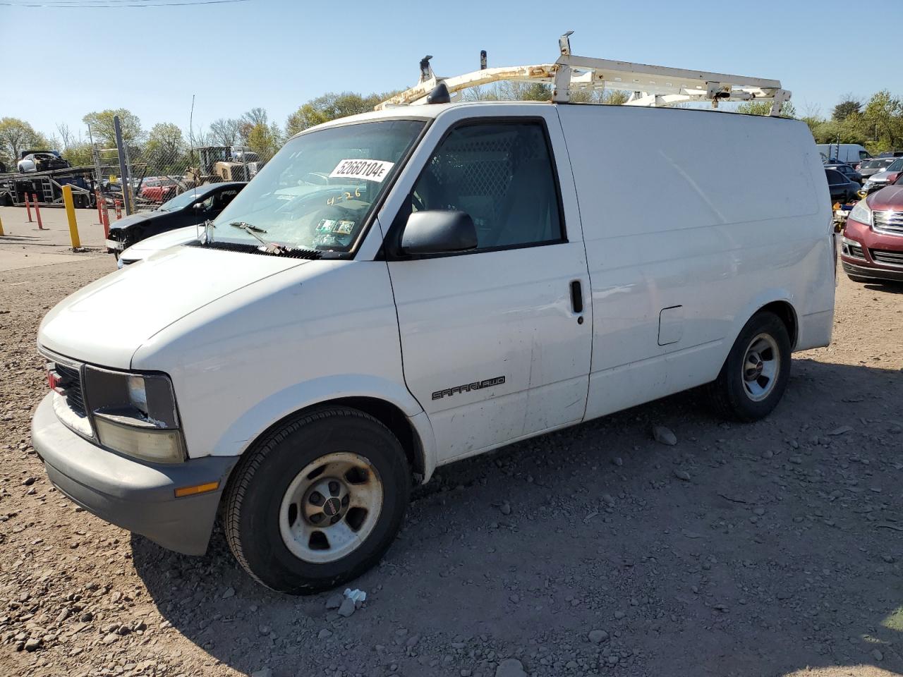 gmc safari 2001 1gtdl19w11b503869